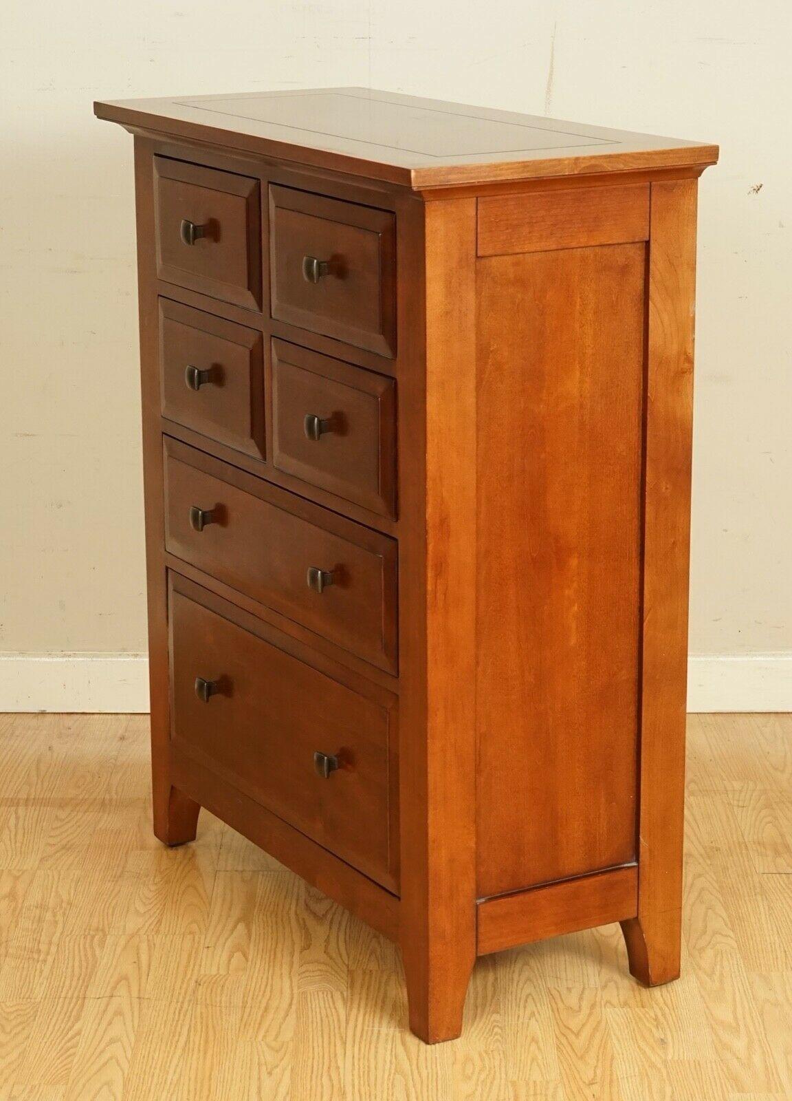 Lovely Willis & Gambier Solid Tall Boy Chest of Drawers Part of Suite 1