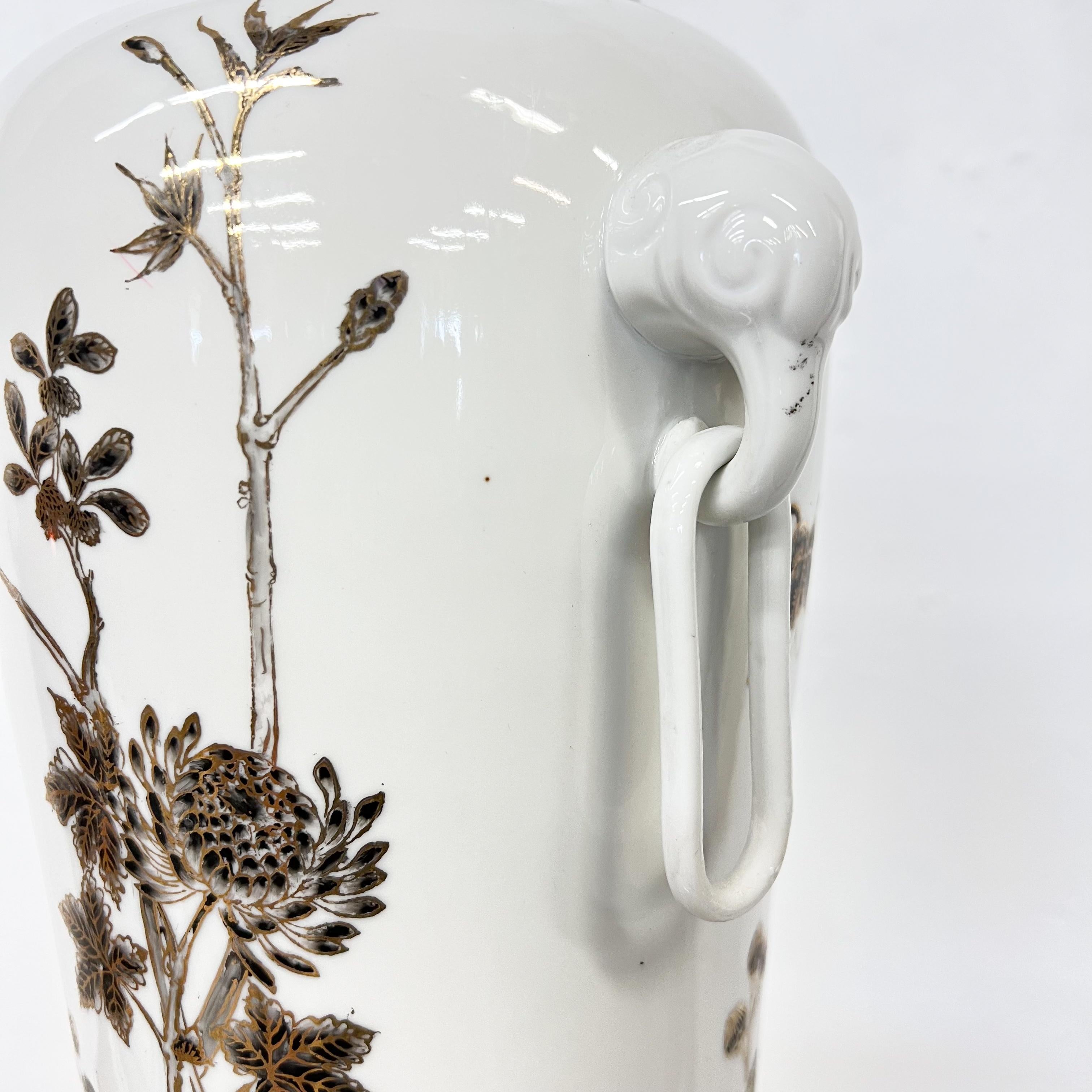 Lovely Y T Japanese Porcelain Vase Lush Floral Hand Decorated in Hong Kong 2