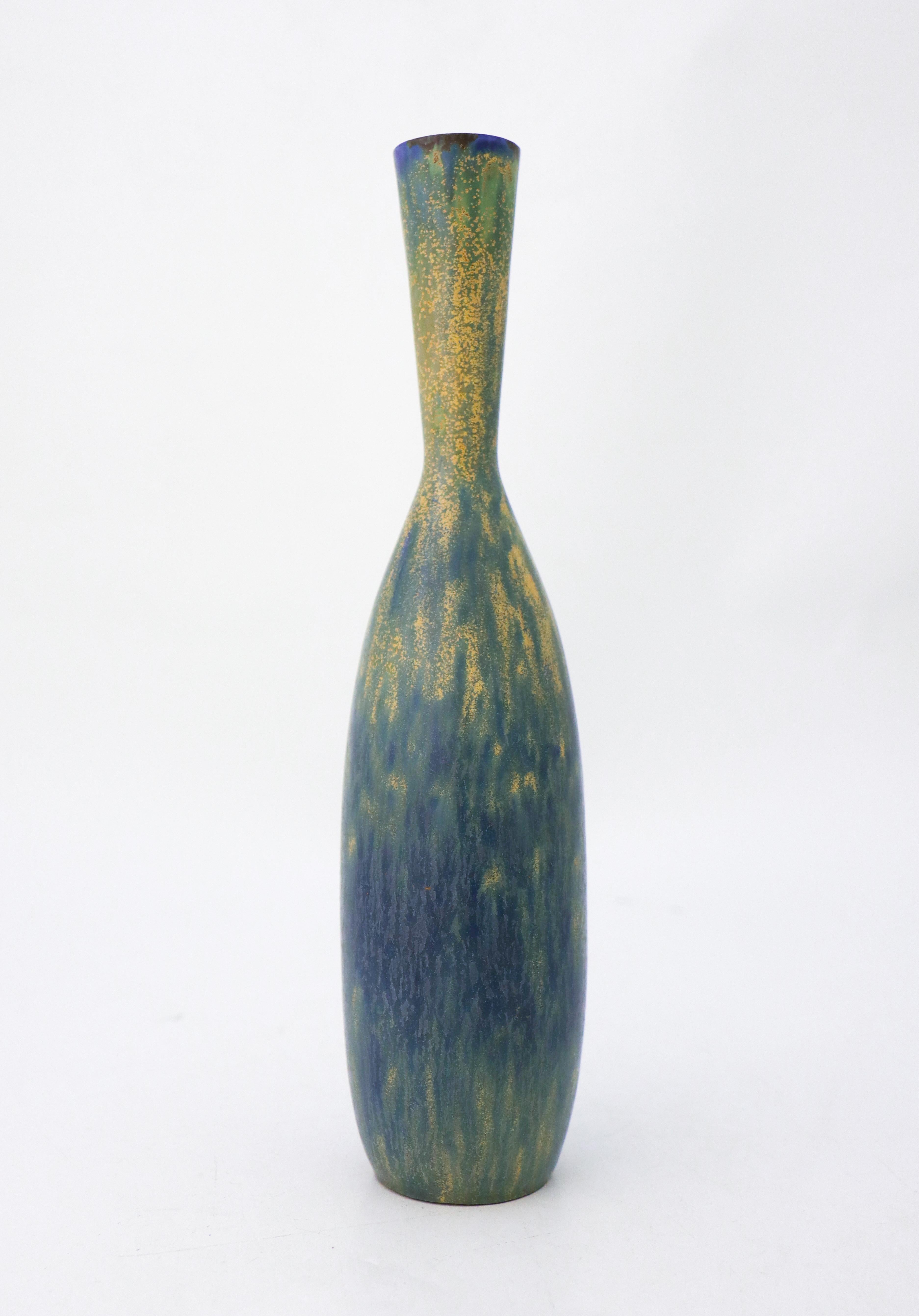 20th Century Lovely Yellow & Blue Ceramic Vase - Carl-Harry Stålhane - Rörstrand For Sale
