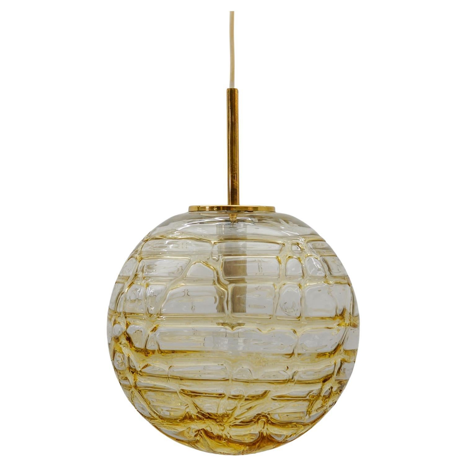 Hübsche gelbe Murano Glas Kugel Pendelleuchte von Doria, - 1960er Jahre Deutschland