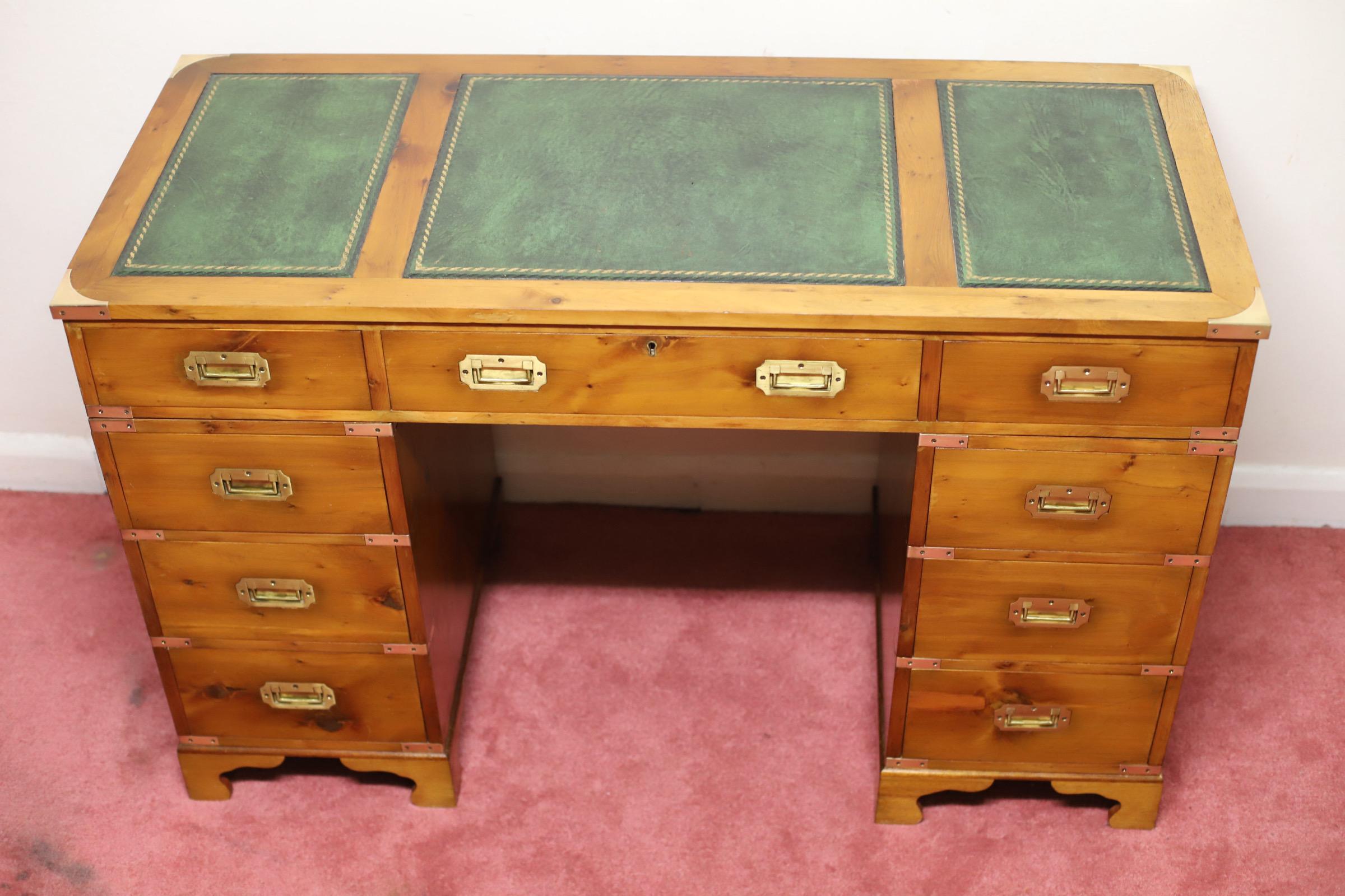 Hand-Crafted Lovely Yew Wood Military Campaign Twin Pedestal Desk 