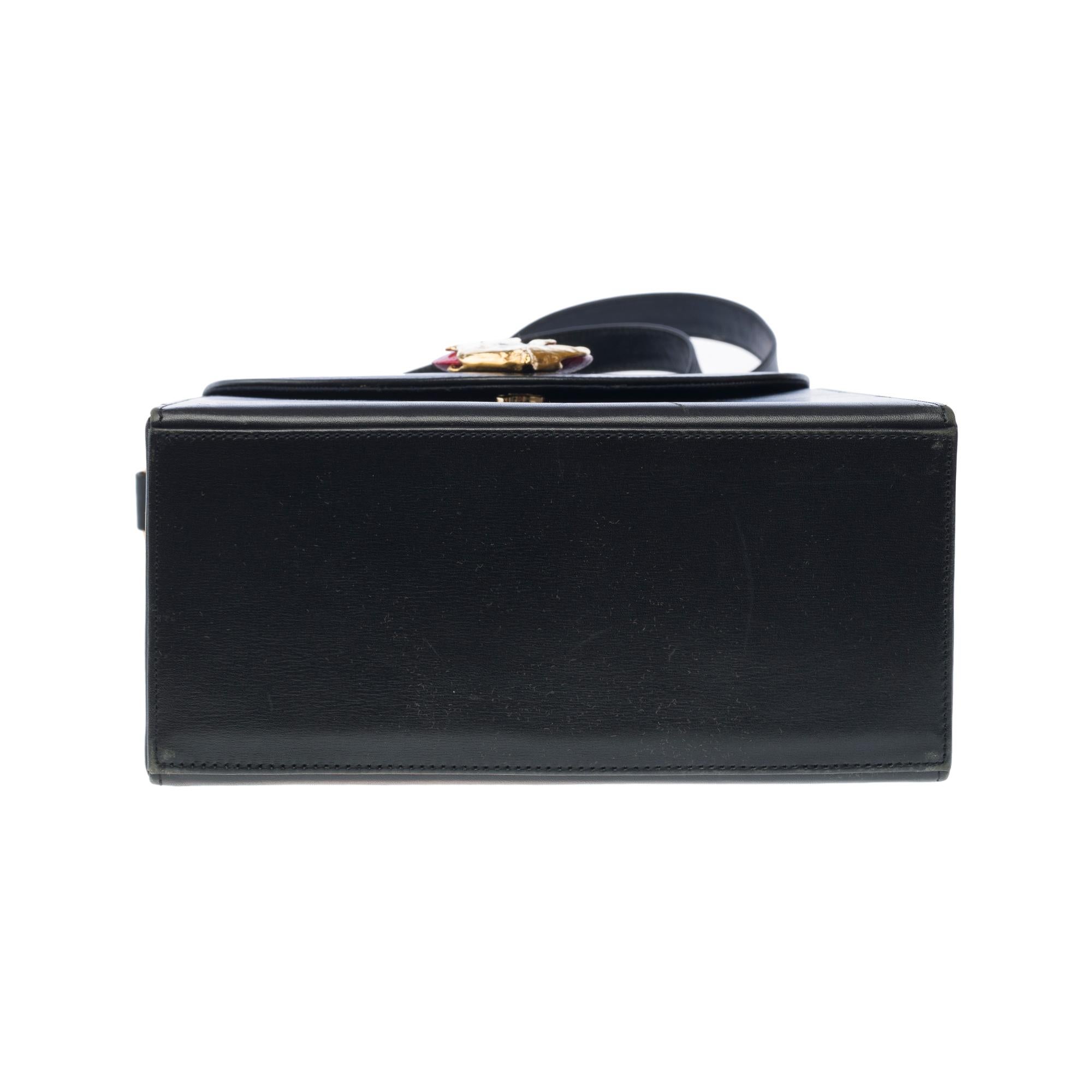 Lovely YSL vintage Messenger bag in black box calf leather, GHW For Sale 6