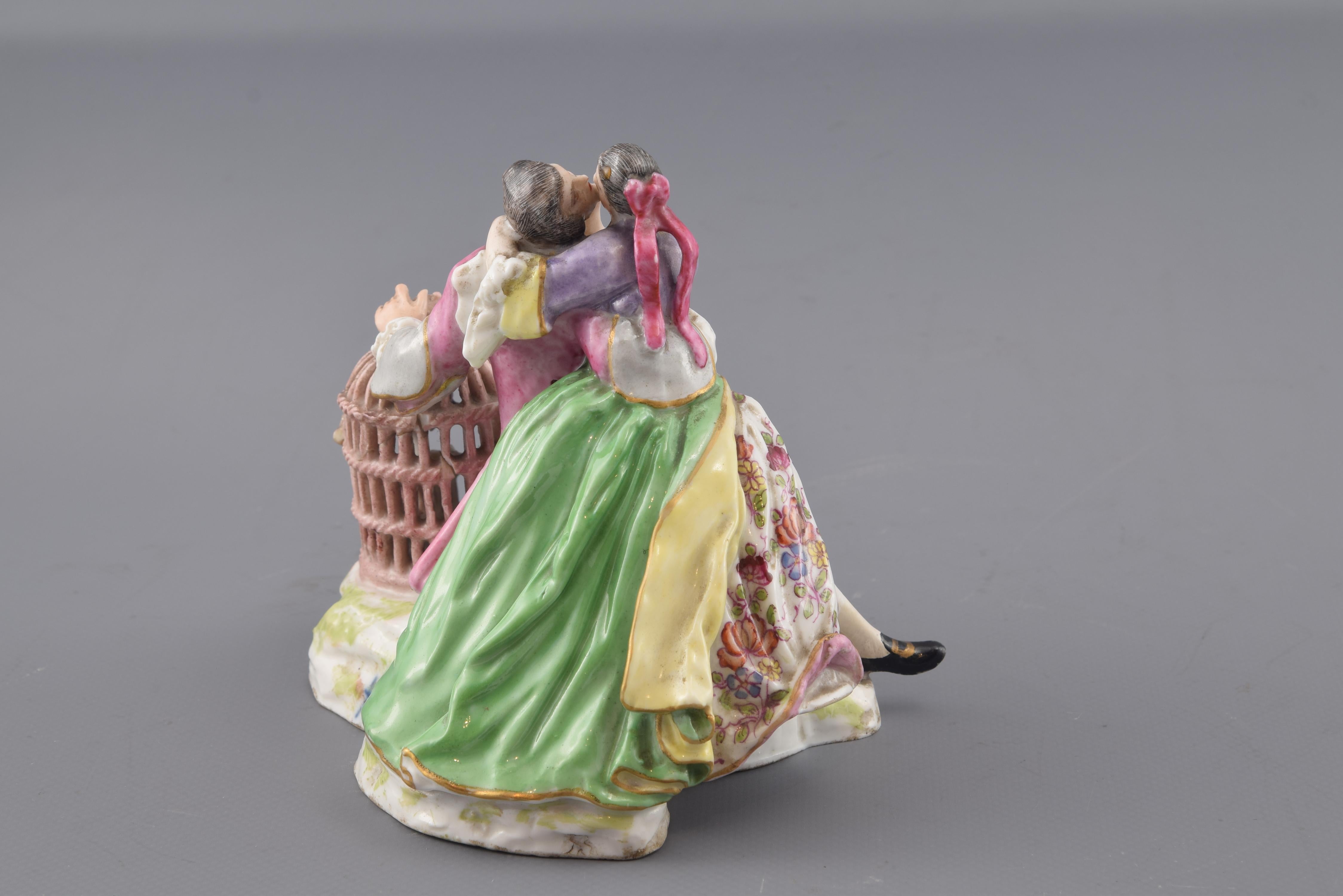 Lovers and Cage, Glazed Porcelain, After Meissen Models, circa 1800 In Fair Condition For Sale In Madrid, ES
