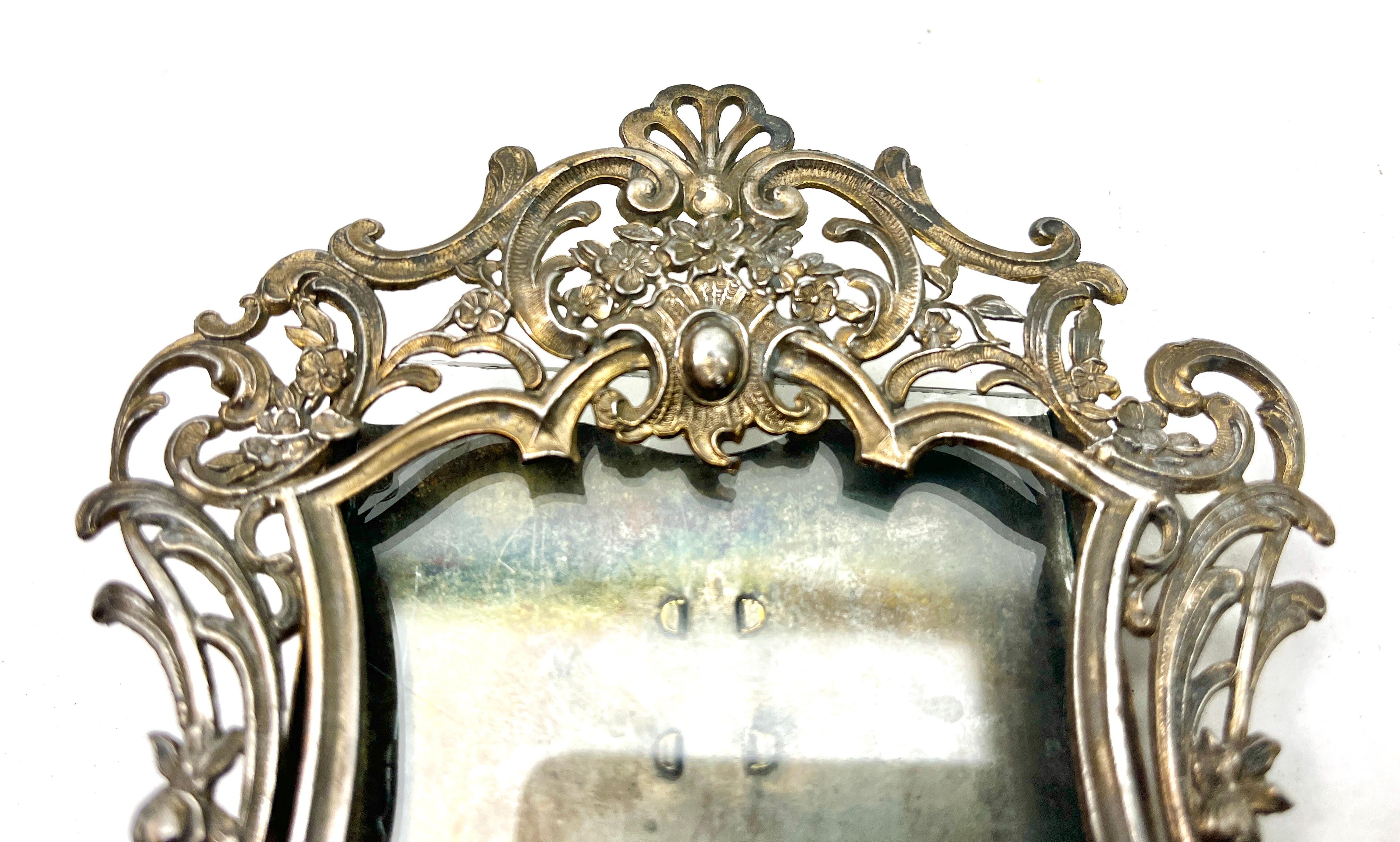Brass 'Lover's Knot' Pair of Picture Frames with glas cover Silver Plate 1860s For Sale
