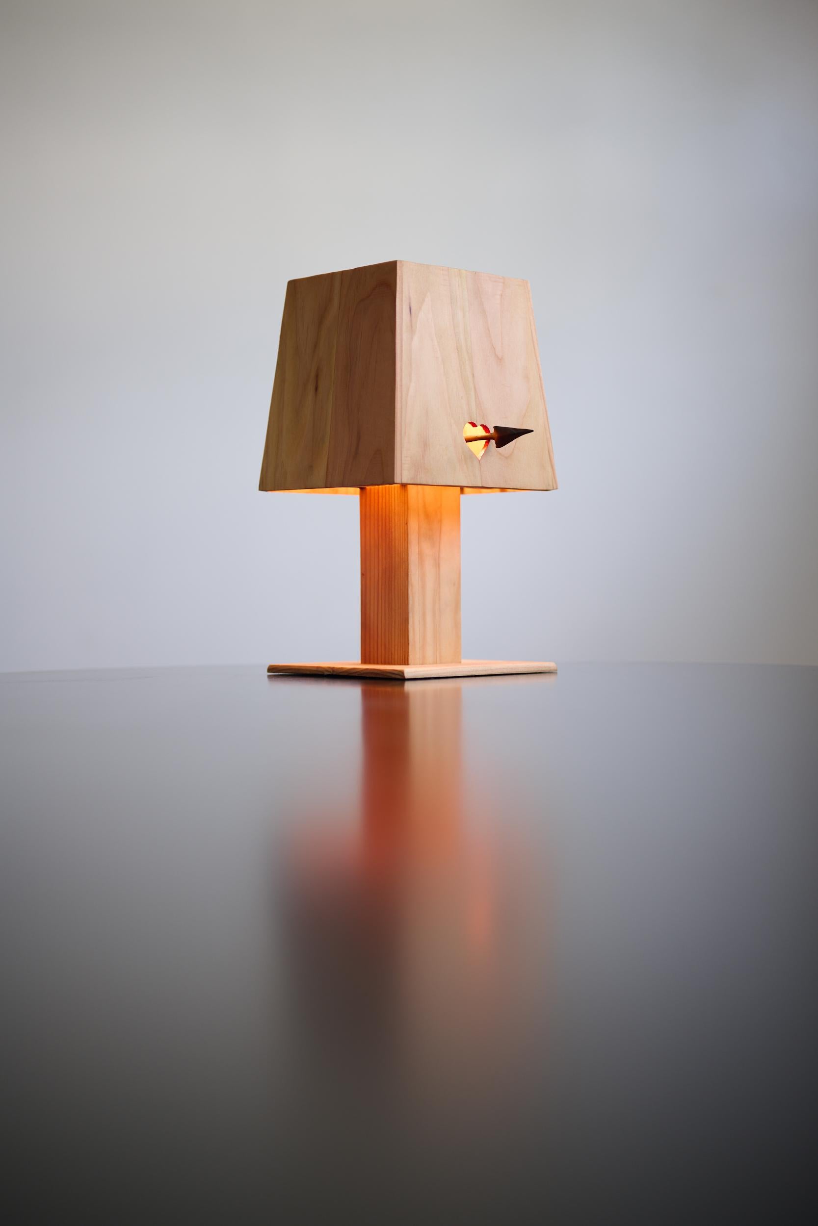 Américain Lampe à poser Lovers en Wood Wood par Asher Gillman en vente
