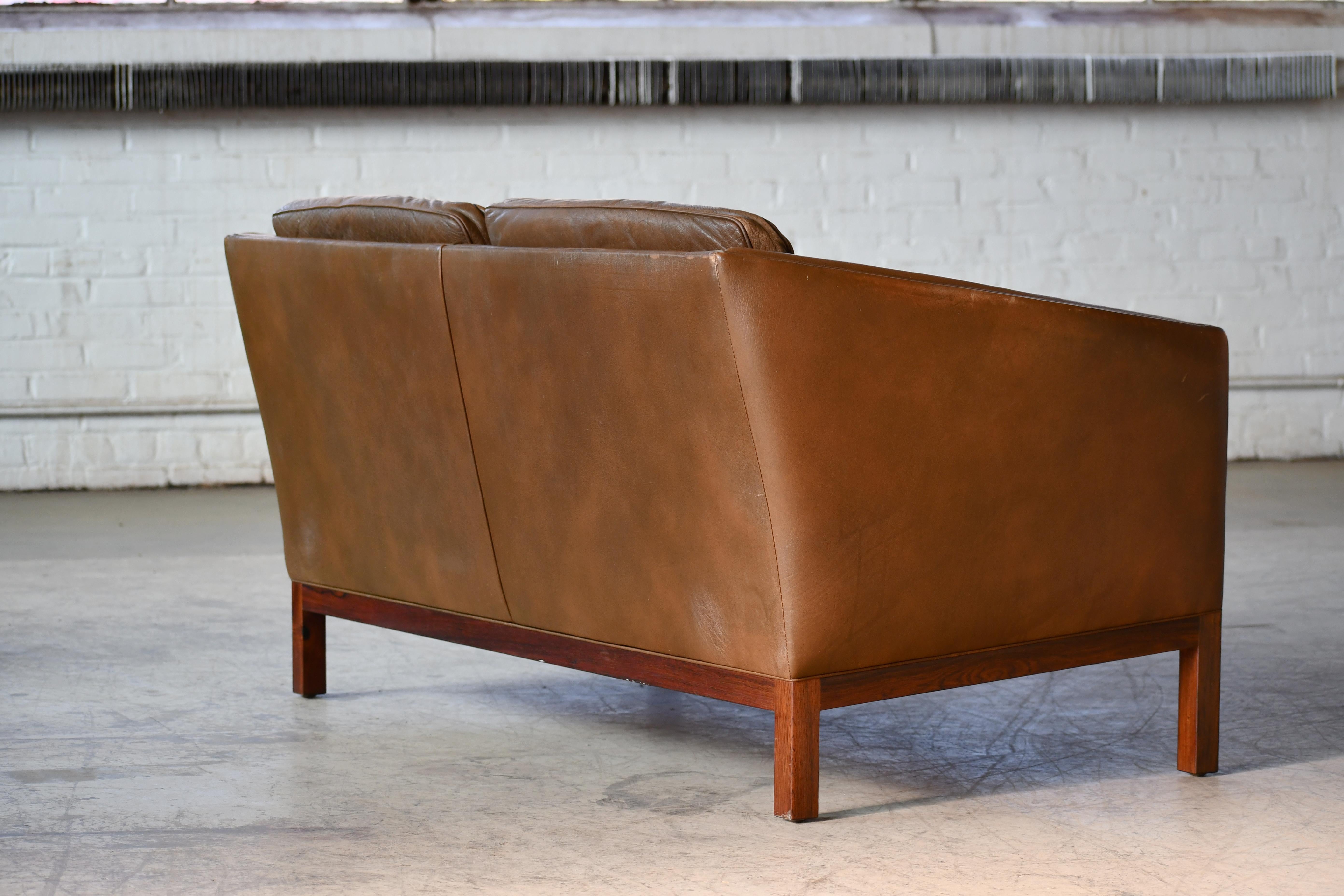 Loveseat by Illum Wikkelso in Cognac Leather and Rosewood Denmark 1960's For Sale 4