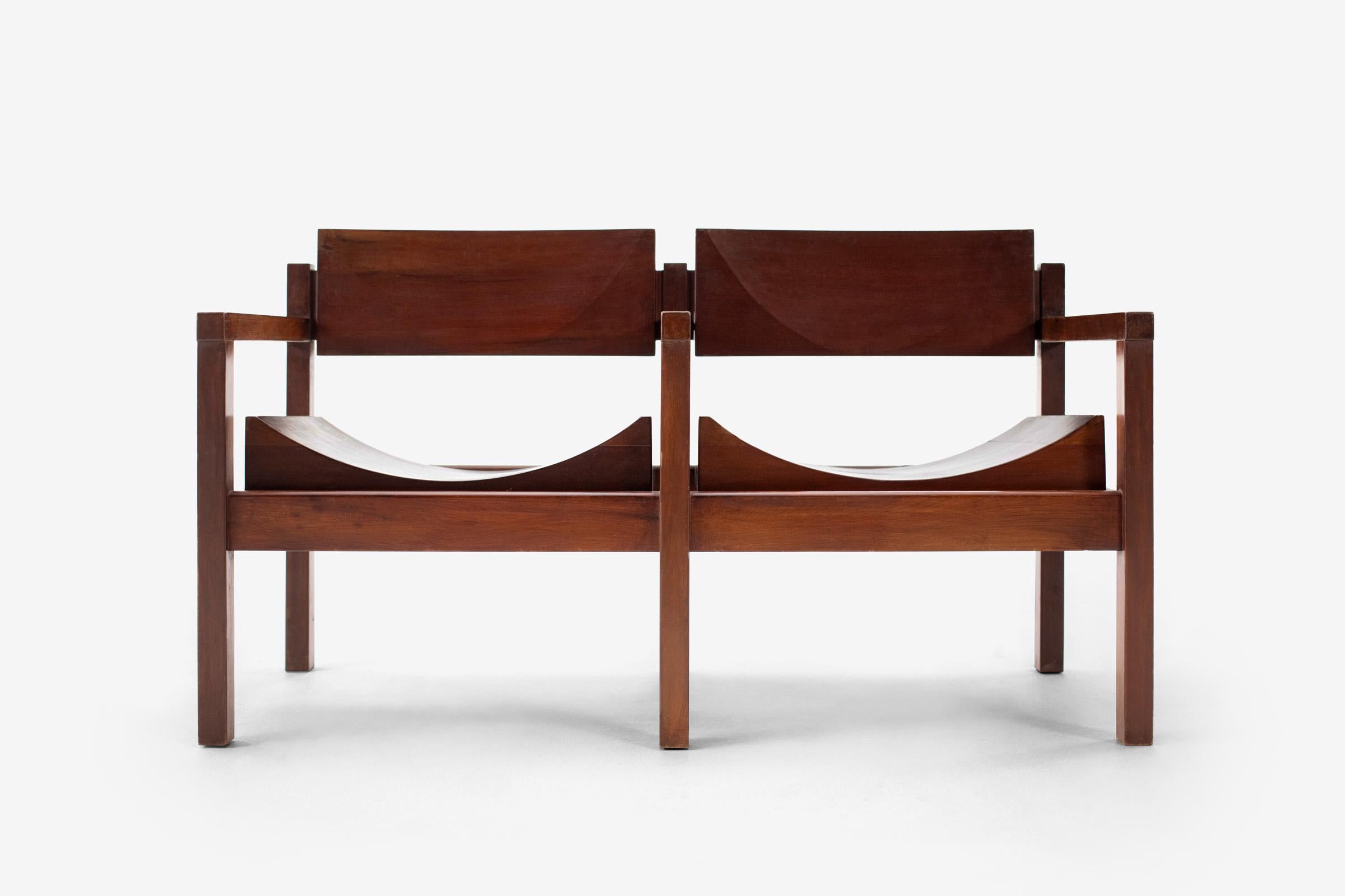 Mid-Century Modern Causeuse de Joaquim Tenreiro, Brésilien moderne du milieu du siècle, 1955 en vente