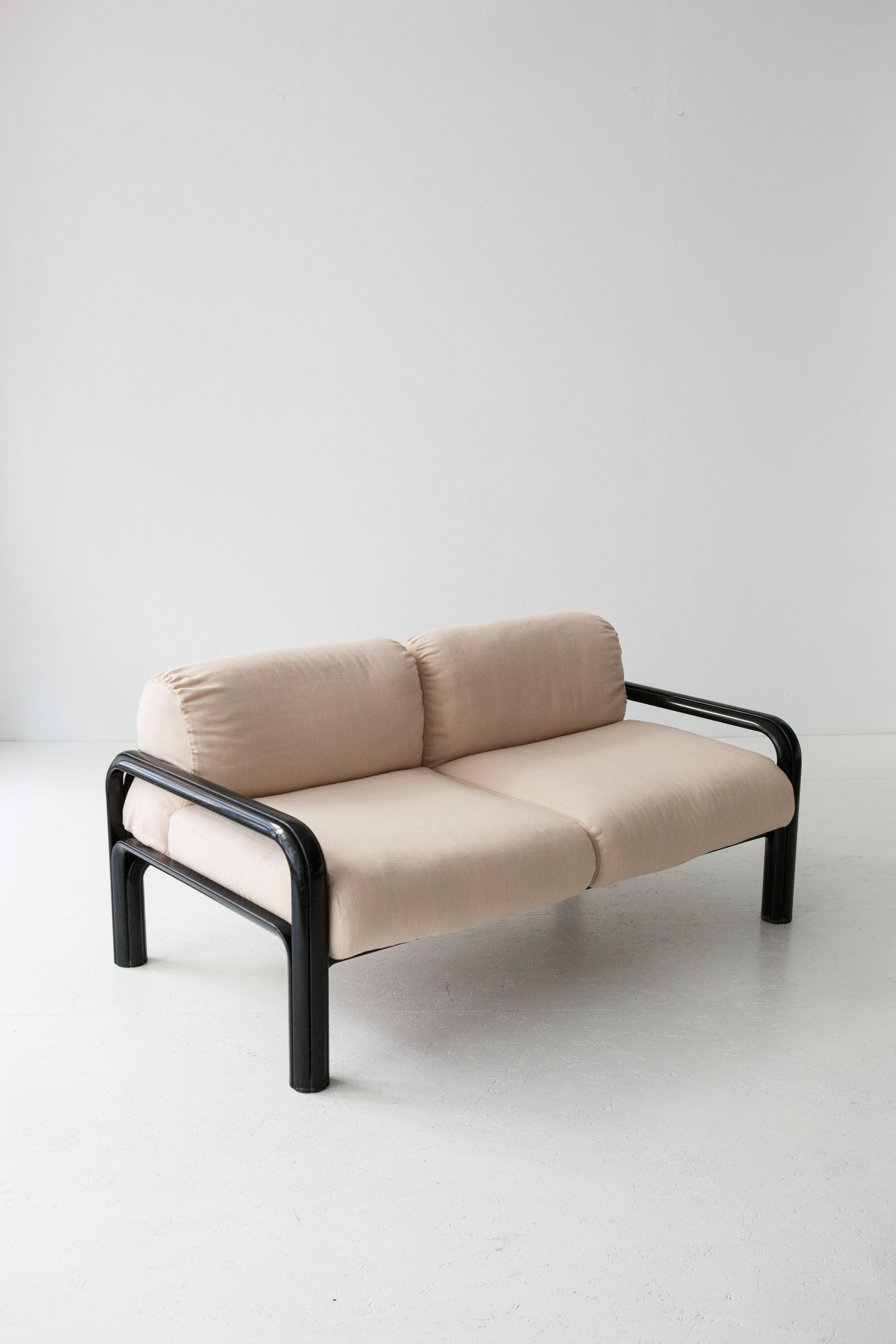 Loveseat sofa by Gae Aulenti for Knoll, 1970s For Sale 1