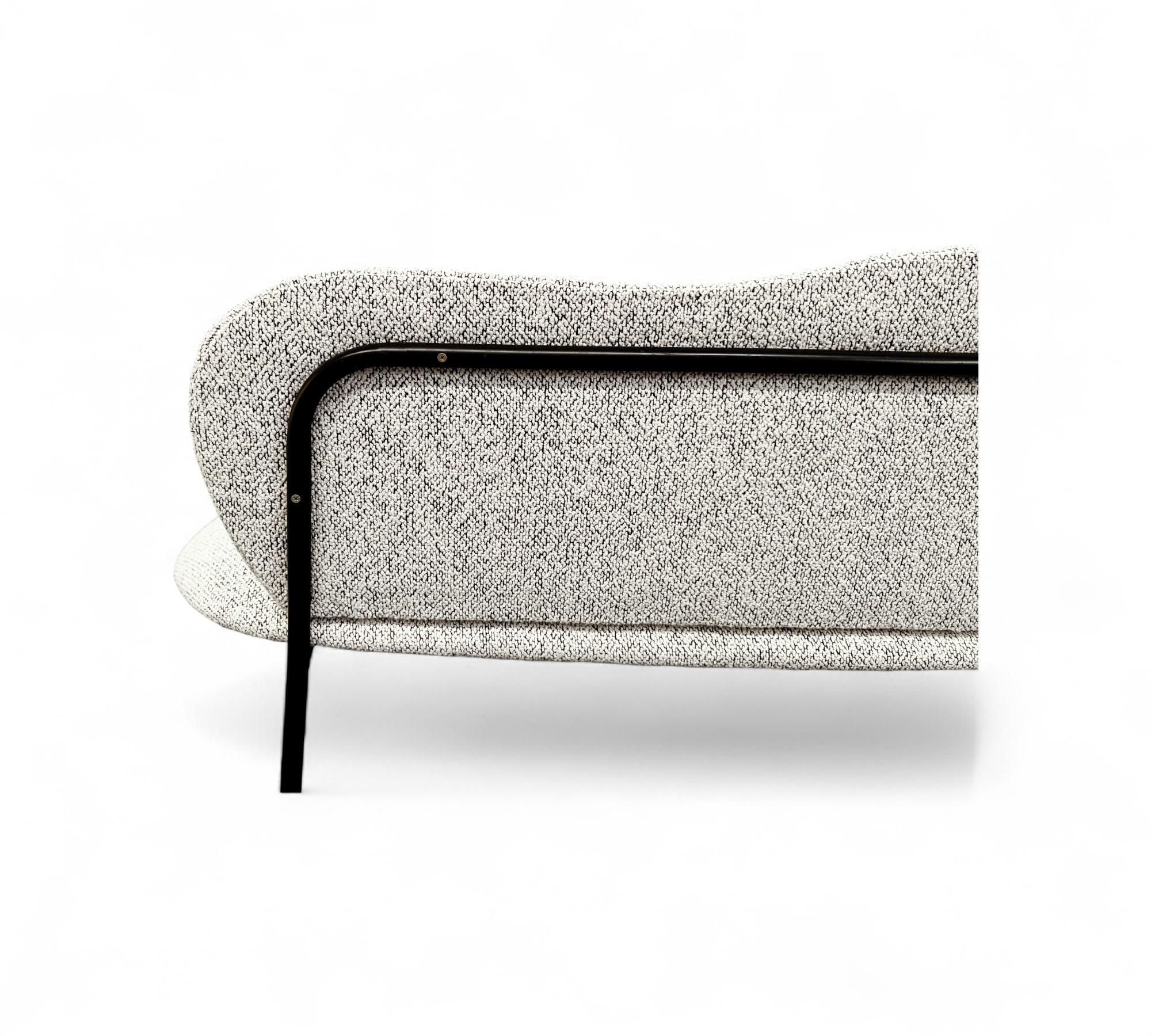 Loveseat con forma orgánica en hierro y boucle, Freijo Moveis, años 50 - Lote 671A en venta 6