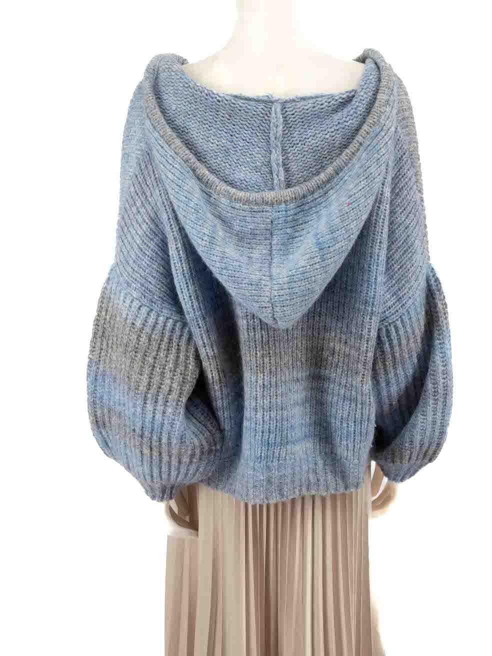 LoveShackFancy Blue Wool V-Neck Knit Jumper Size L In New Condition For Sale In London, GB