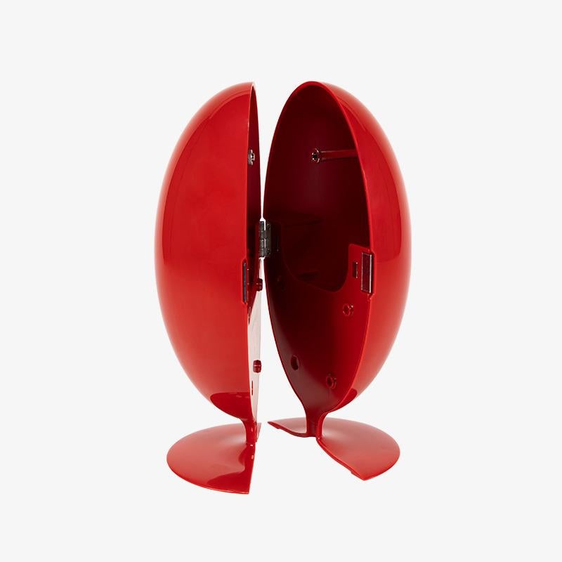 LOVINO Rosso, die perfekte Verschmelzung von Designform und luxuriöser Nuance, ist ein exklusives Accessoire, das die Organisation des Schreibtisches oder der Wohnung in ein elegantes und funktionelles Erlebnis verwandelt. Die Farbe Rot, tief und