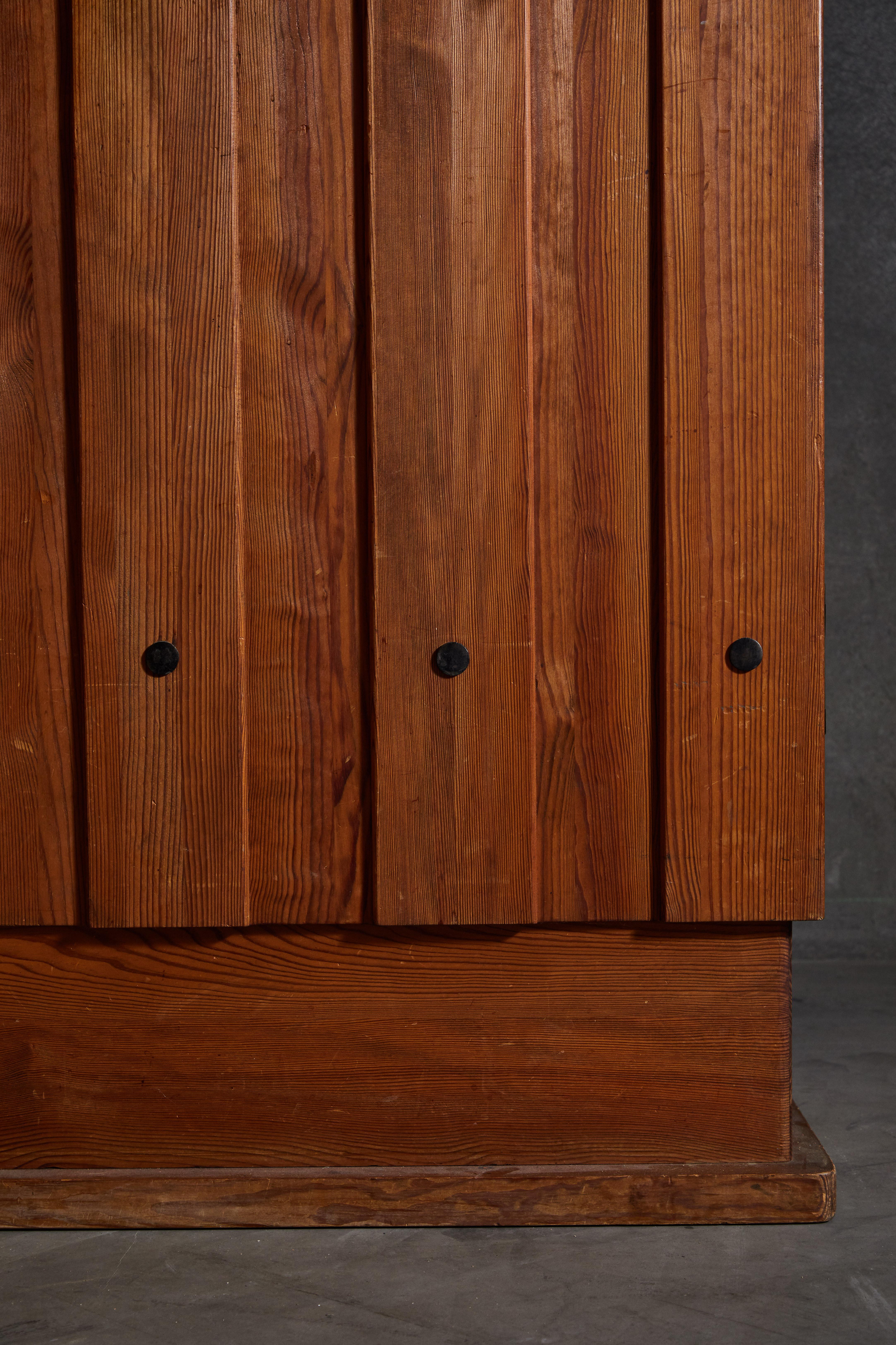Lovö Cabinet by Axel Einar Hjorth for Nordiska Kompaniet In Good Condition In Los Angeles, CA