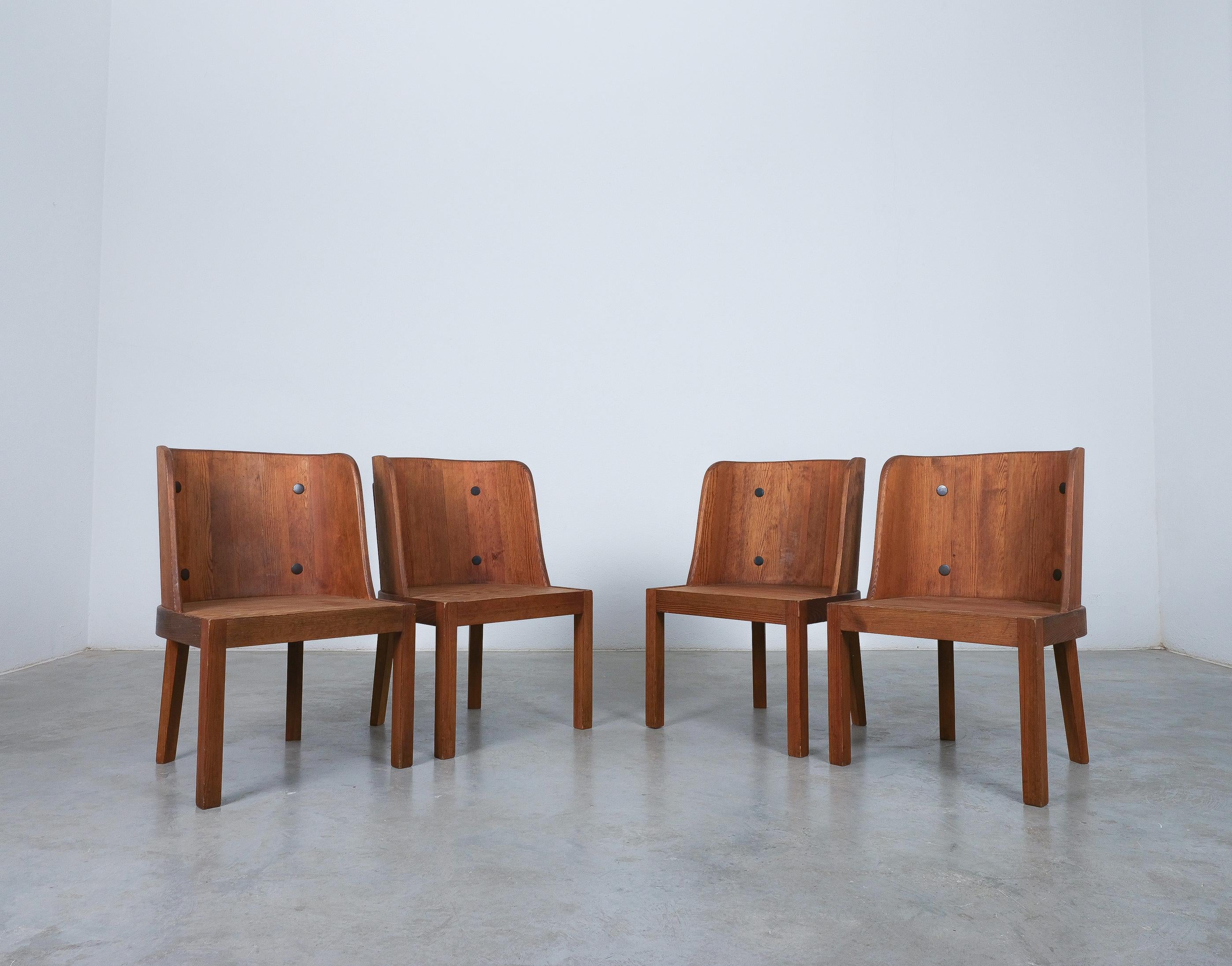 Lovö Chairs Axel Einar Hjorth Pine Wood, 1940 For Sale at 1stDibs