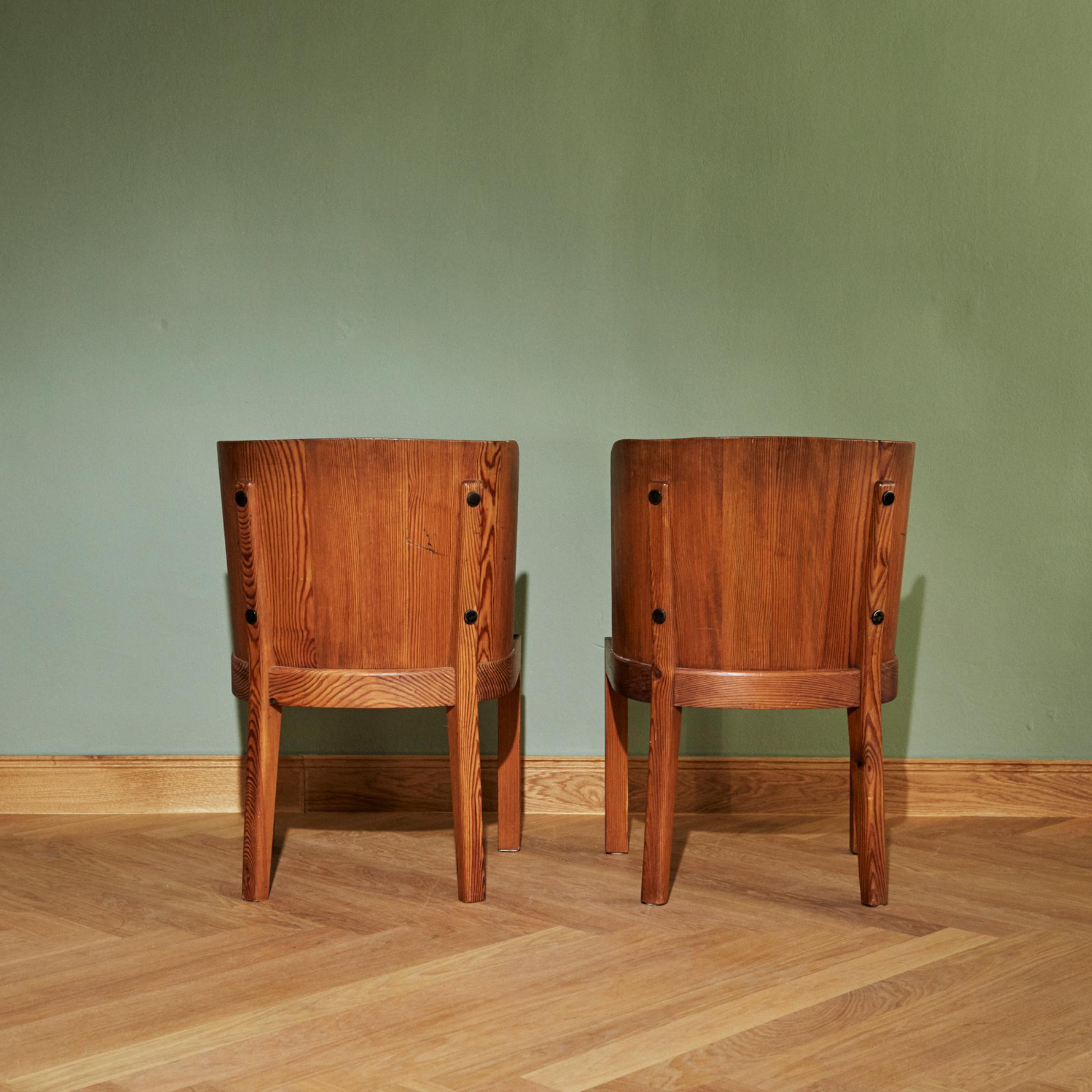 Mid-Century Modern ‘Lovö’ Chairs by Axel Einar Hjorth