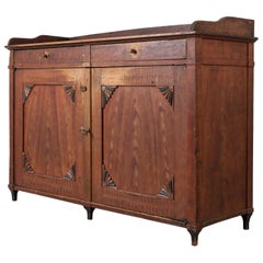 Antiguo Aparador Sueco Bajo y Ancho Gustaviano con Pintura Falsa Original