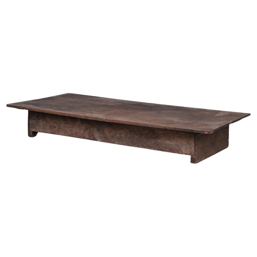 Mesa baja de centro de madera Antique French en venta