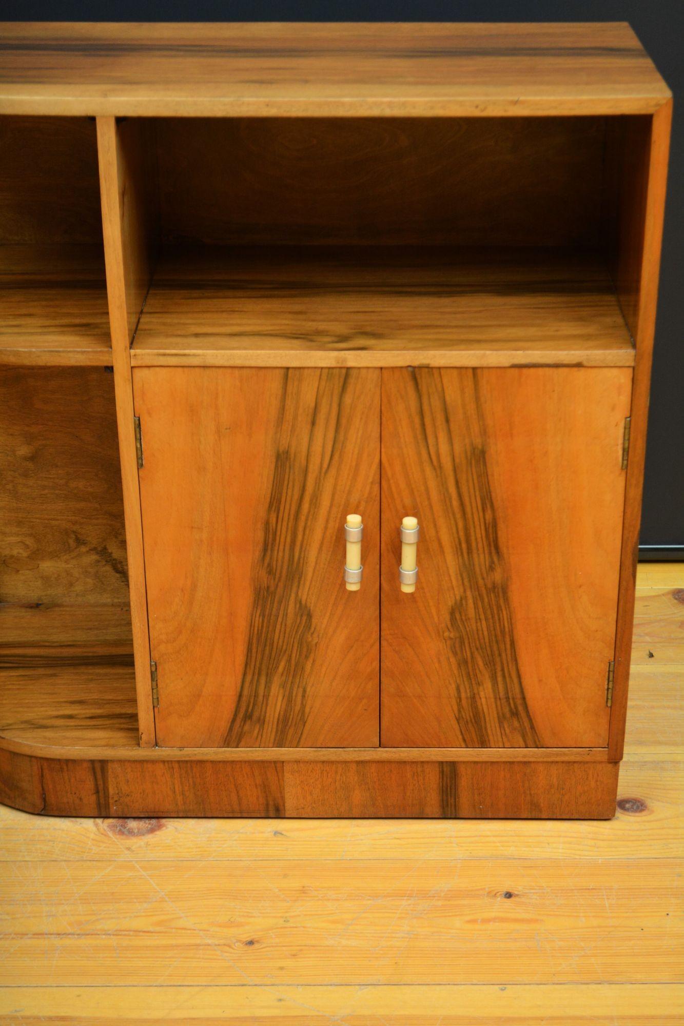 Low Art Deco Figured Walnut Cabinet / TV Stand For Sale 3