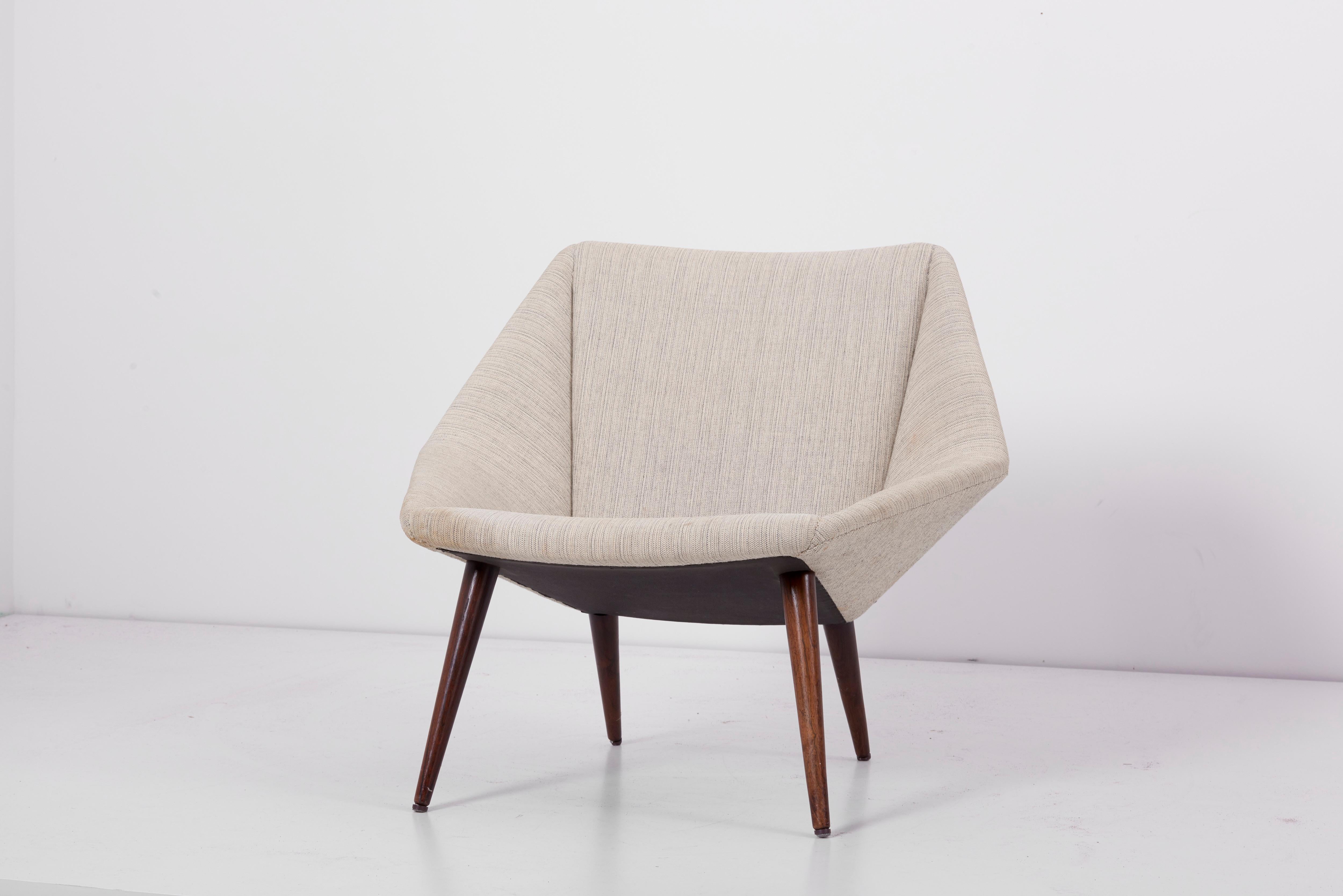 20th Century Low Back Lounge Chair 93 by Nanna Ditzel for Søren Willadsen, Denmark, 1950s