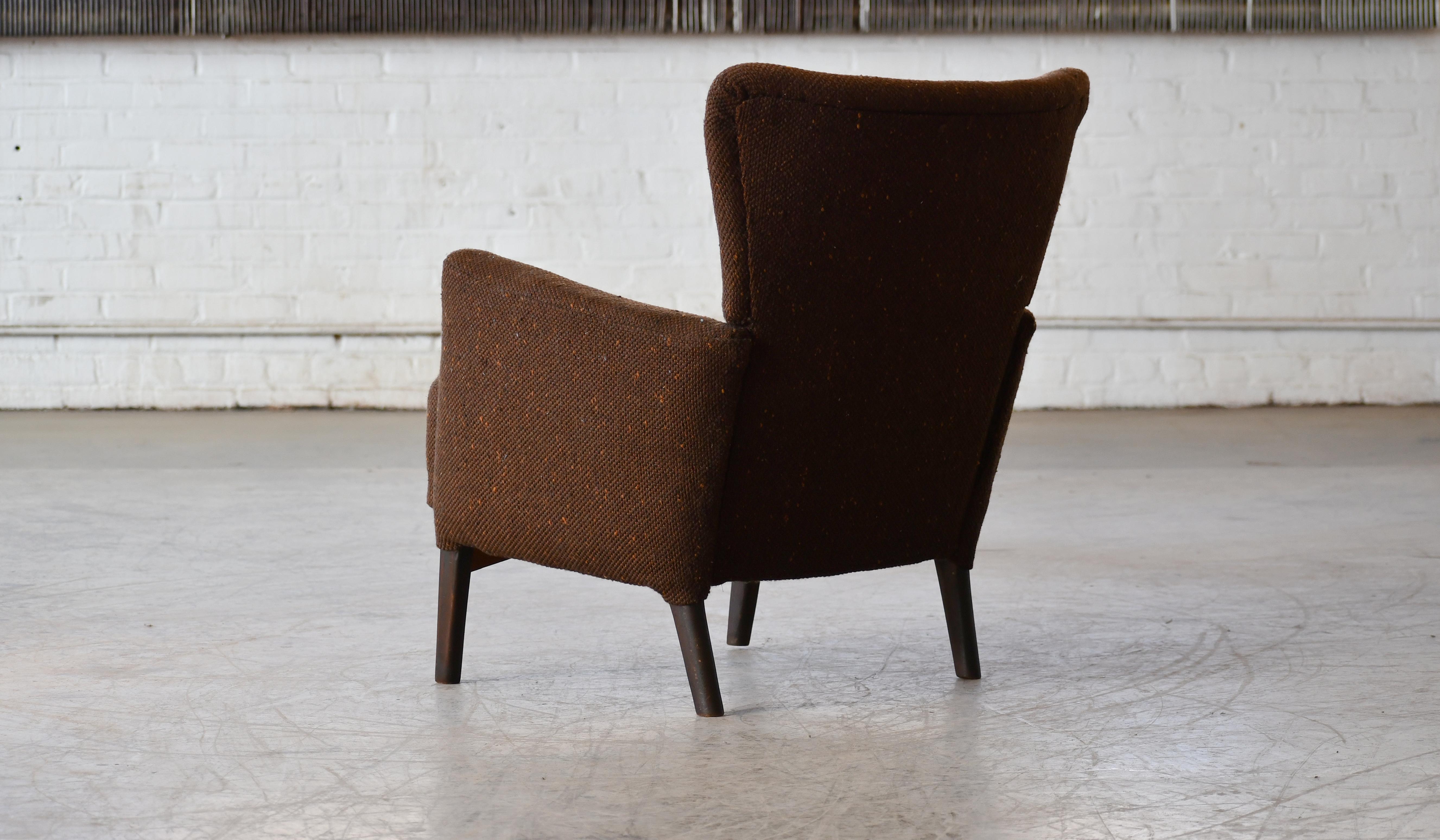 Mid-20th Century Low Back Lounge Chair by Fritz Hansen, Denmark 1950's For Sale