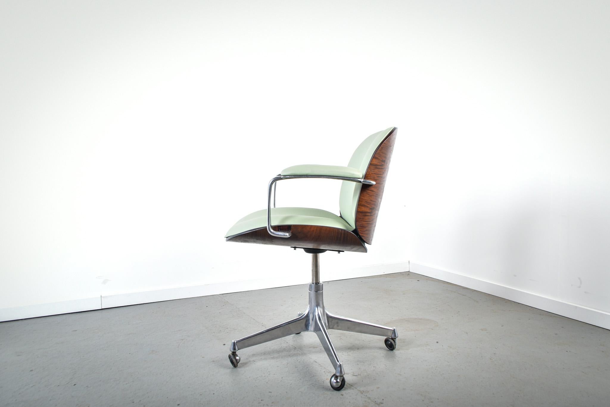 Mid-Century Modern Low back rosewood office chair by Ico Parisi for MIM