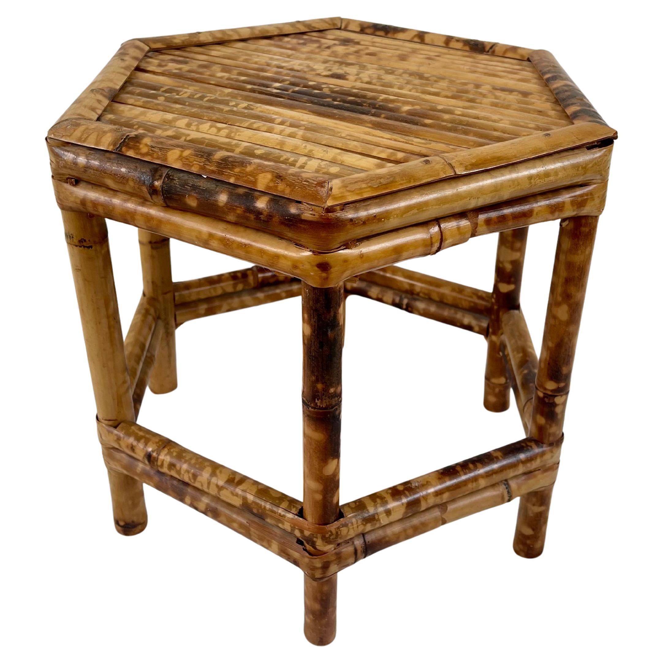Socle à plantes bas en bambou 'tortue brûlée', Asie, années 1970, Chinoiserie en vente