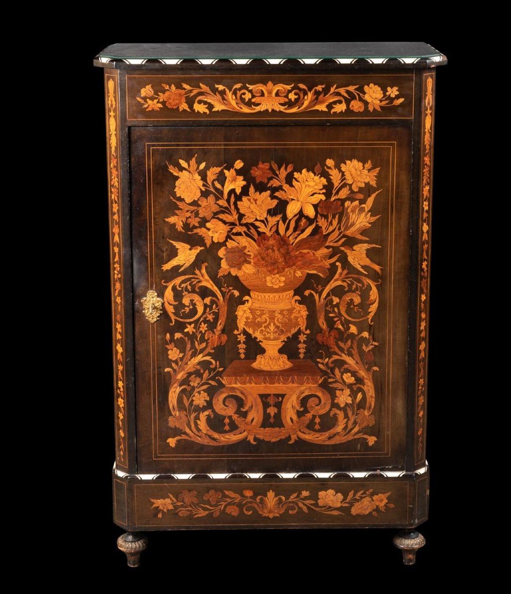Blackened Low cabinet in marquetry and bone inlay, Napoleon III period. For Sale