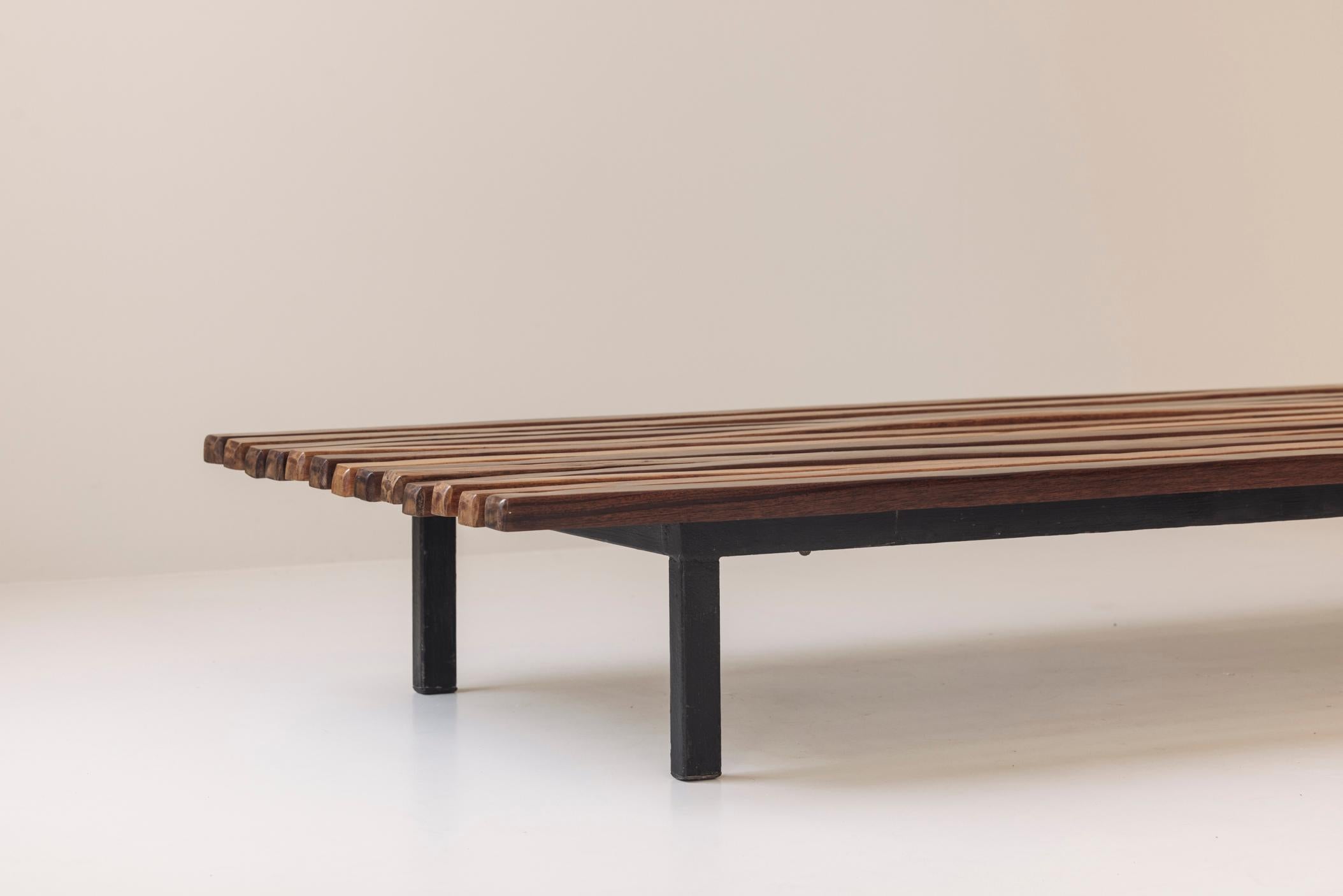 Banc bas Cansado de Charlotte Perriand, France 1958 en vente 2