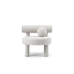 Contemporary Low Chair 'GROPIUS CS1' by NOOM, Barnum Bouclé, White