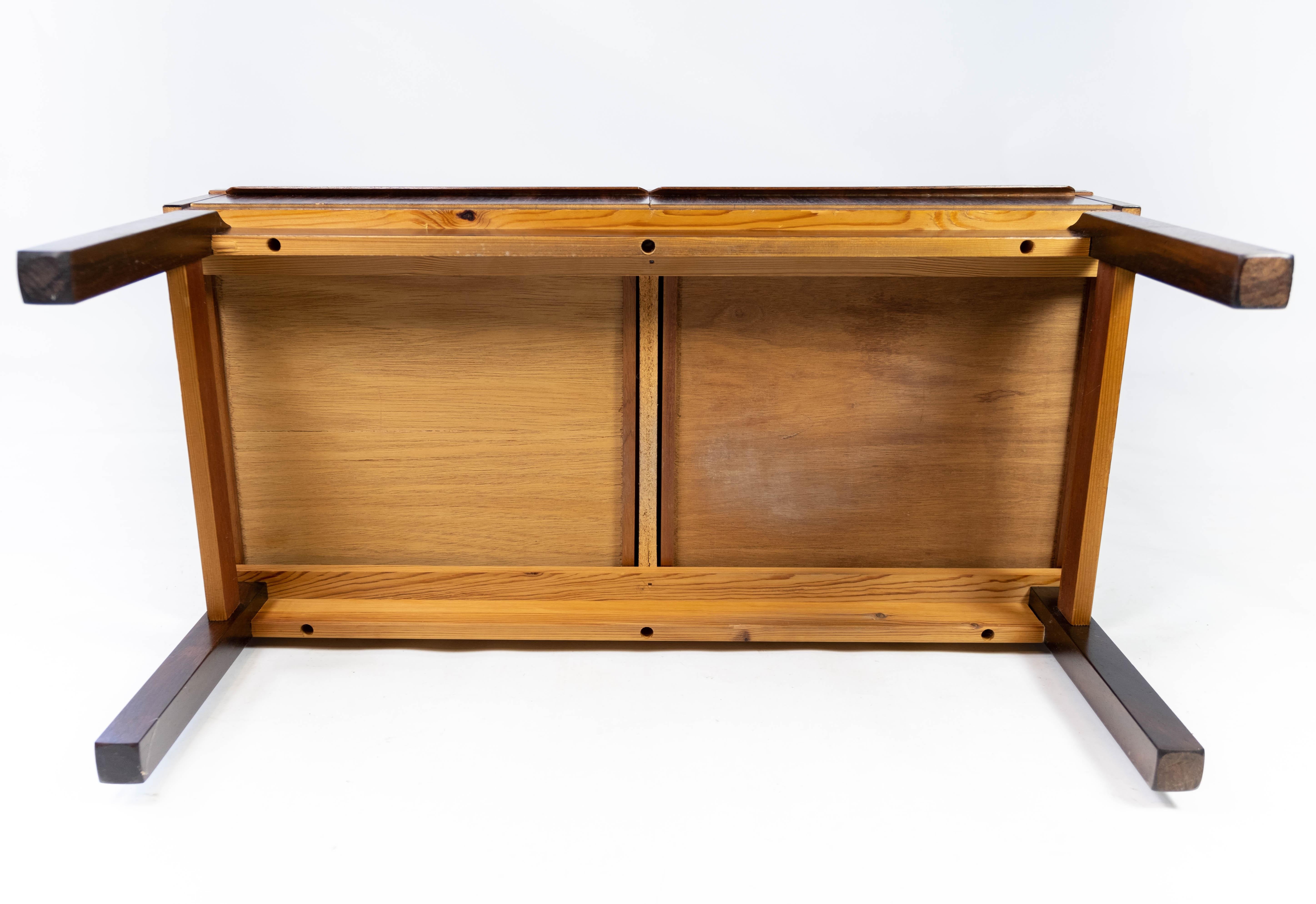 Low Chest in Rosewood and Tiles, of Danish Design from the 1960s For Sale 9