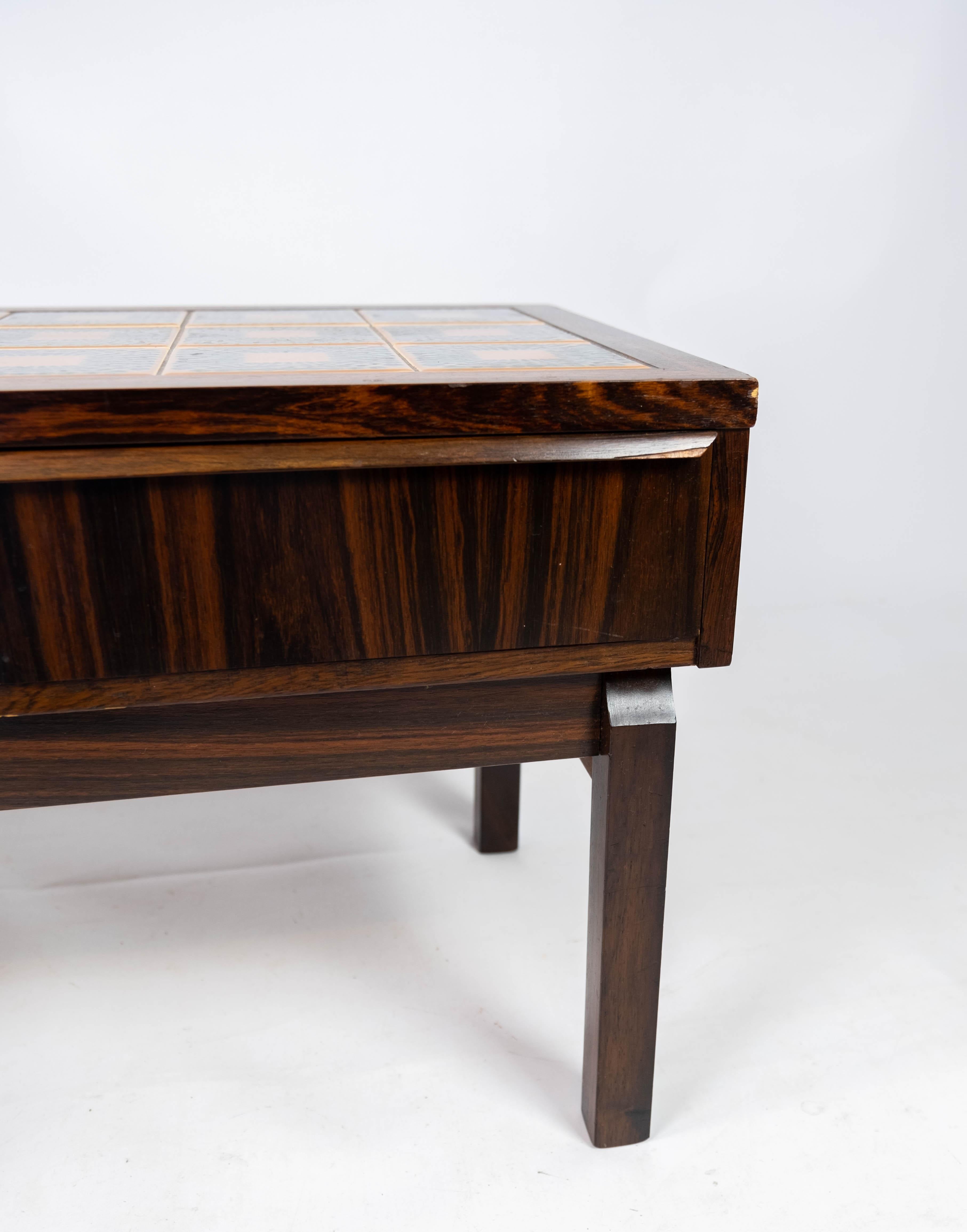 Low Chest in Rosewood and Tiles, of Danish Design from the 1960s In Good Condition For Sale In Lejre, DK