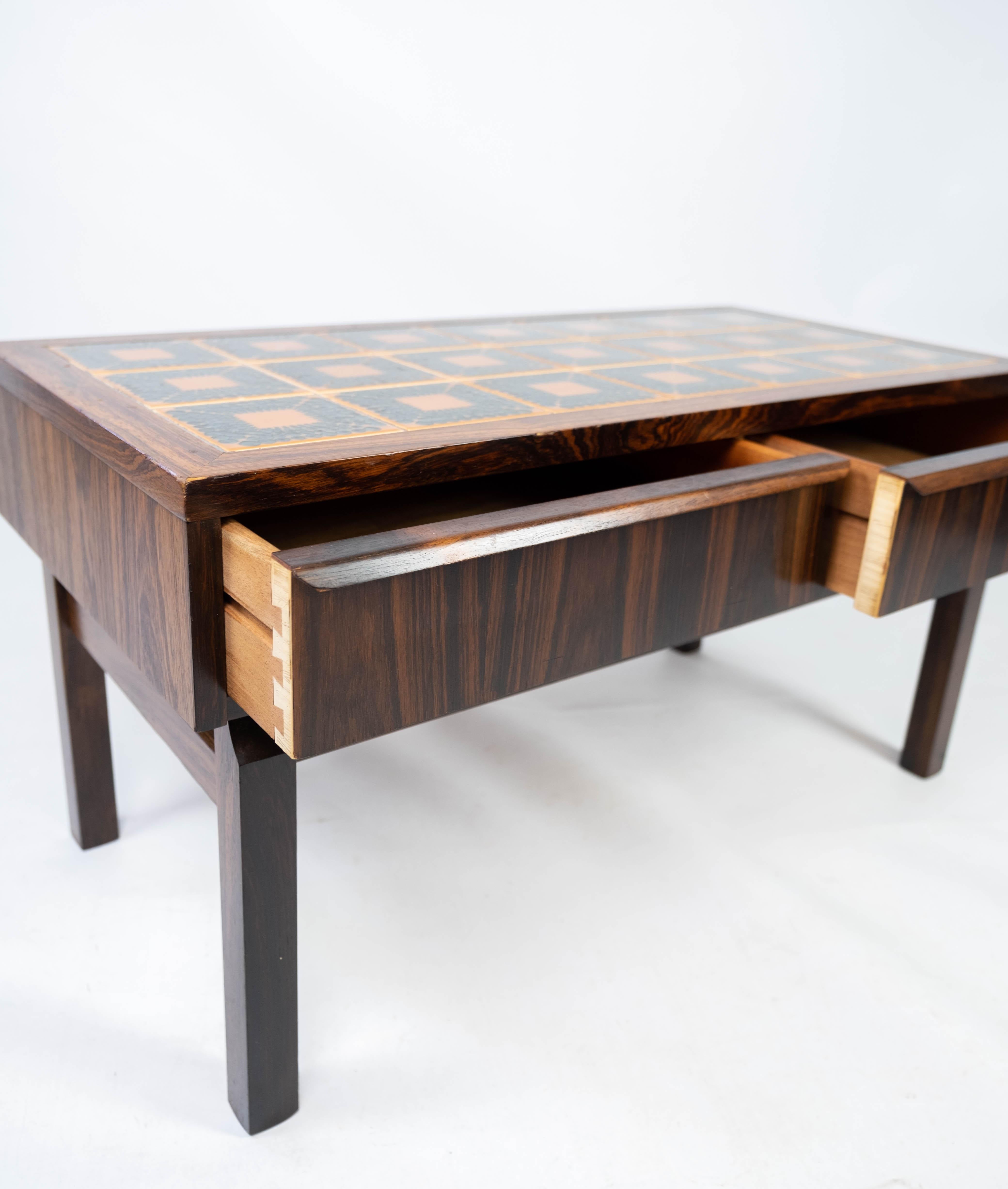 Low Chest in Rosewood and Tiles, of Danish Design from the 1960s For Sale 3