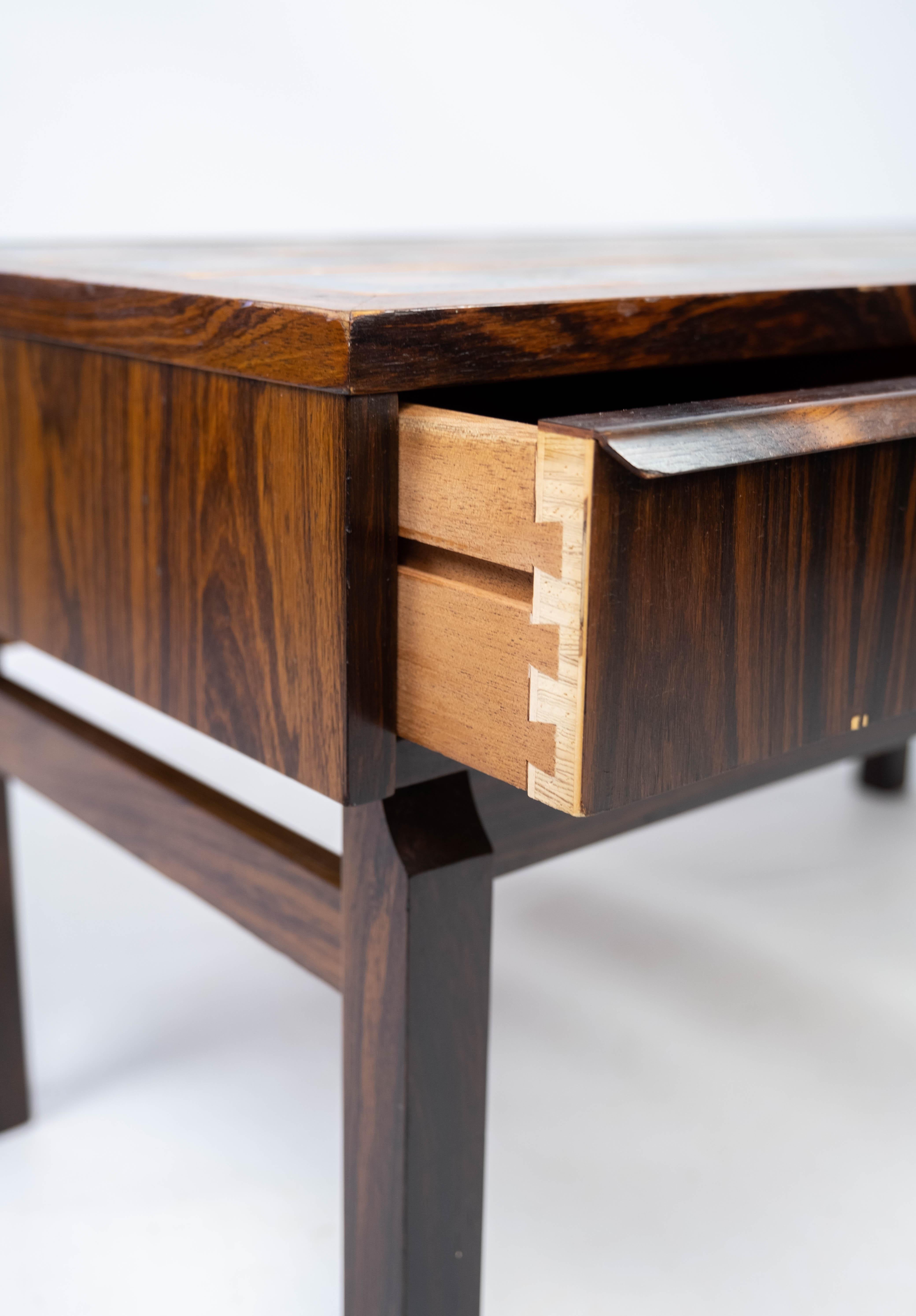 Low Chest in Rosewood and Tiles, of Danish Design from the 1960s For Sale 4