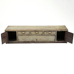 Low Chinese Art Deco Kang Sideboard in Light Grey / Green Lacquer