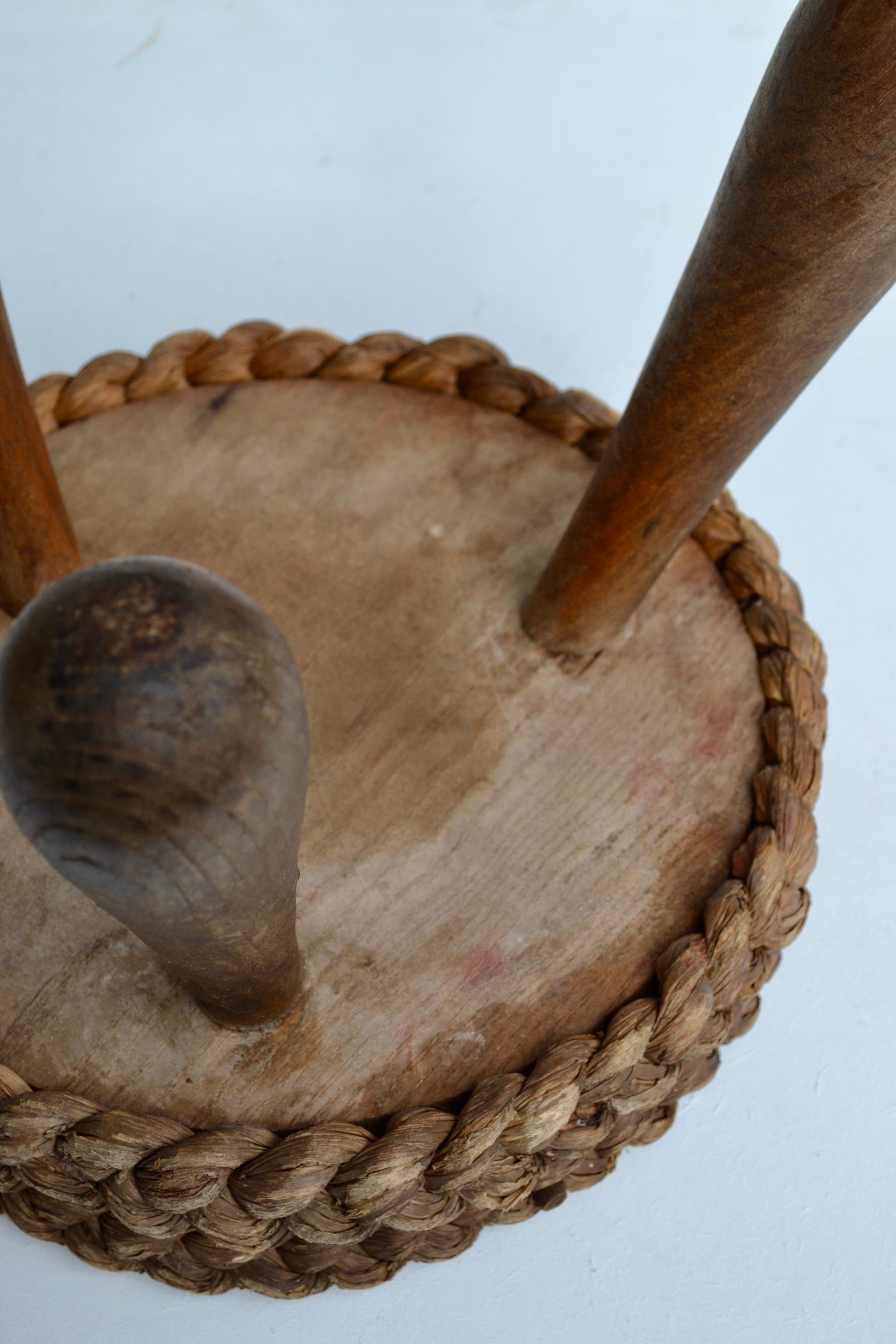 Mid-20th Century Low French Shepherd’s Stool by Adrien Audoux & Frida Minet, 1950s For Sale
