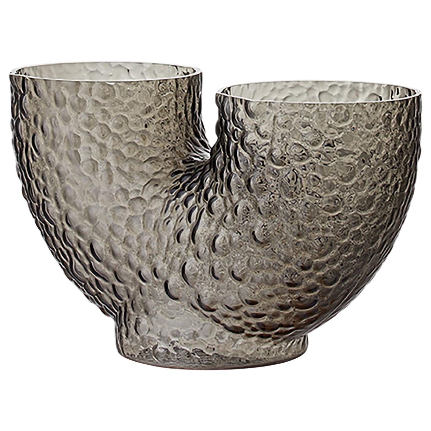 Vaso basso in vetro contemporaneo