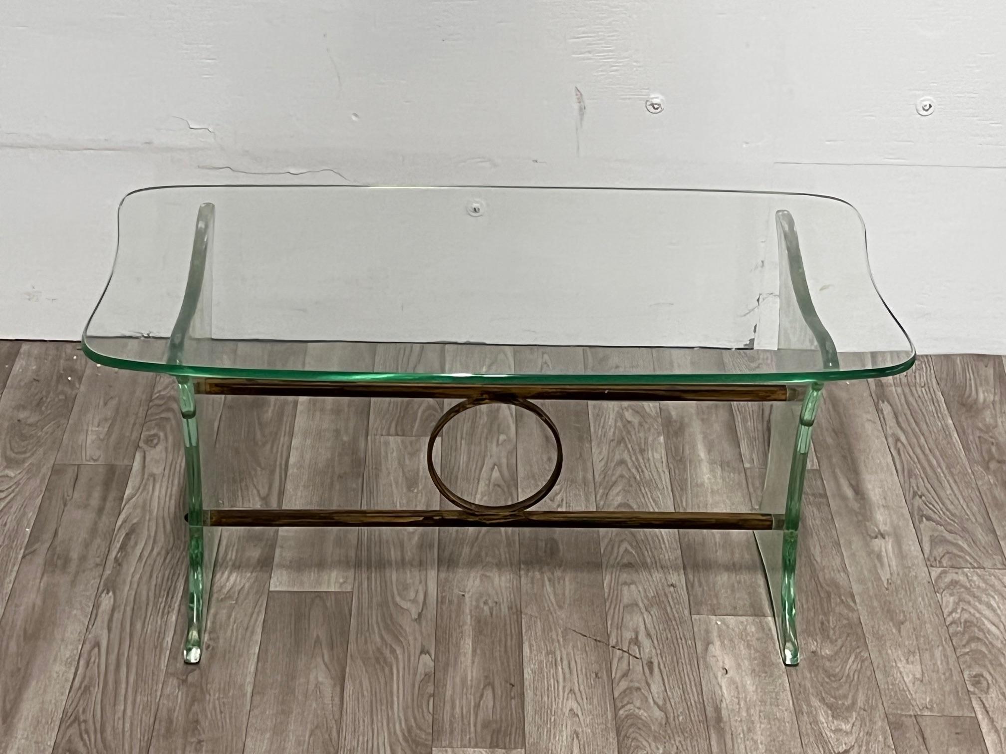 Niedriger Glastisch von Brusotti (Mitte des 20. Jahrhunderts) im Angebot