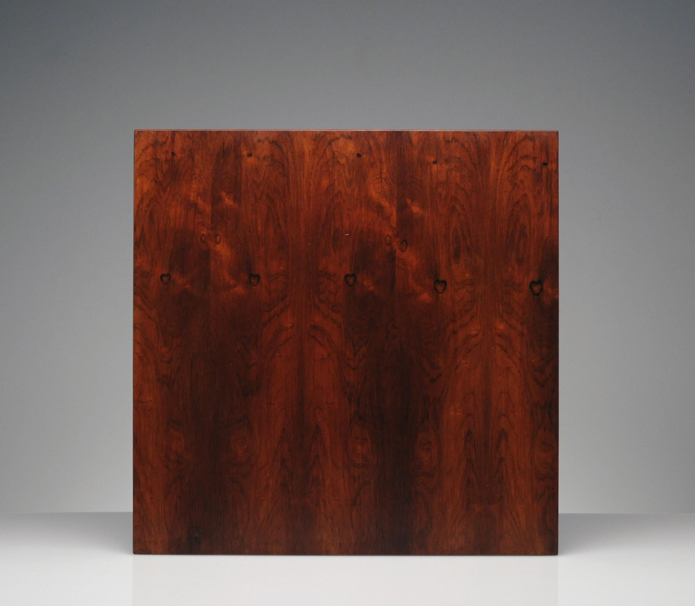 Low Italian Modern Rosewood Coffee Table by Gianfranco Frattini, 1956 3