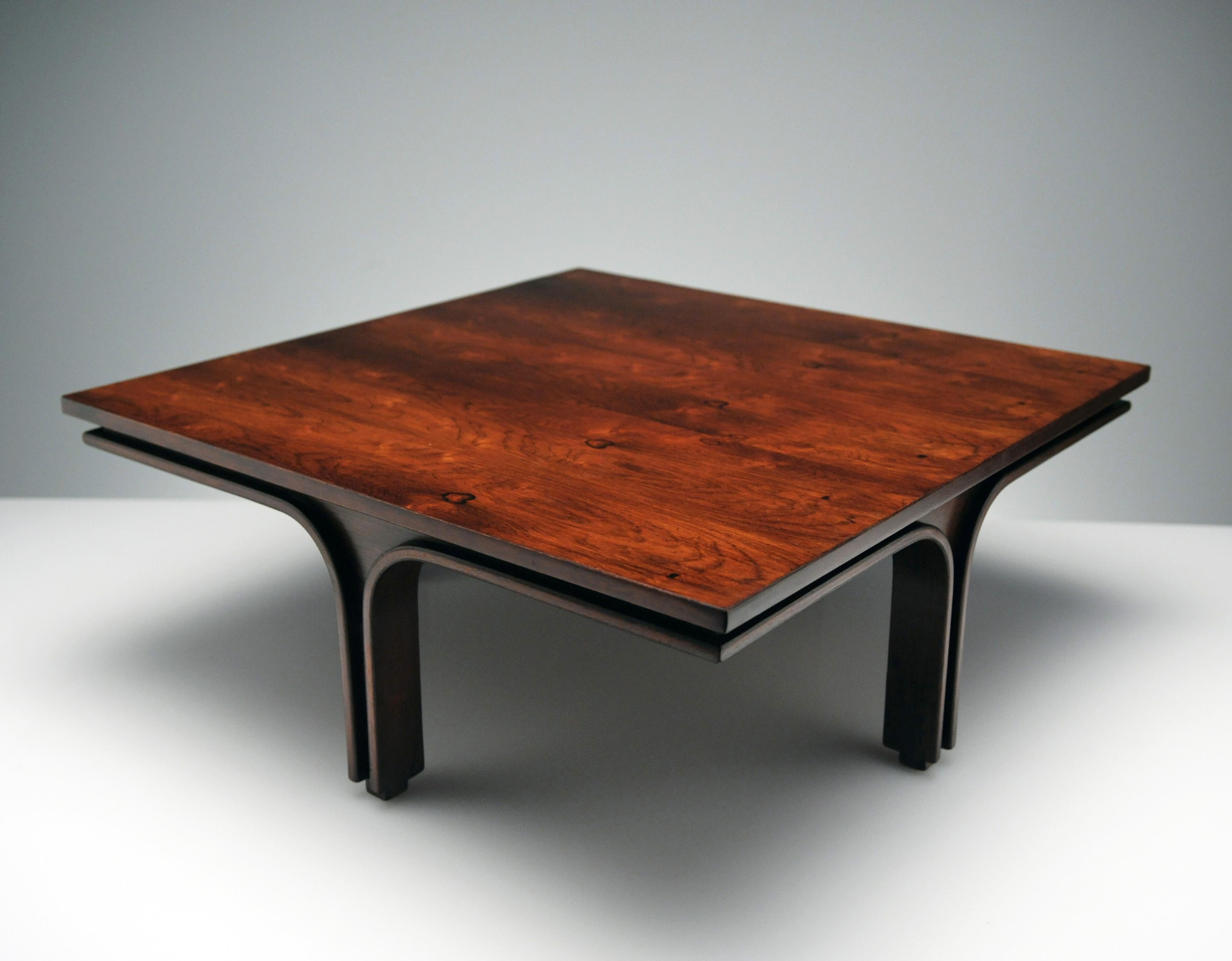 Mid-Century Modern Low Italian Modern Rosewood Coffee Table by Gianfranco Frattini, 1956