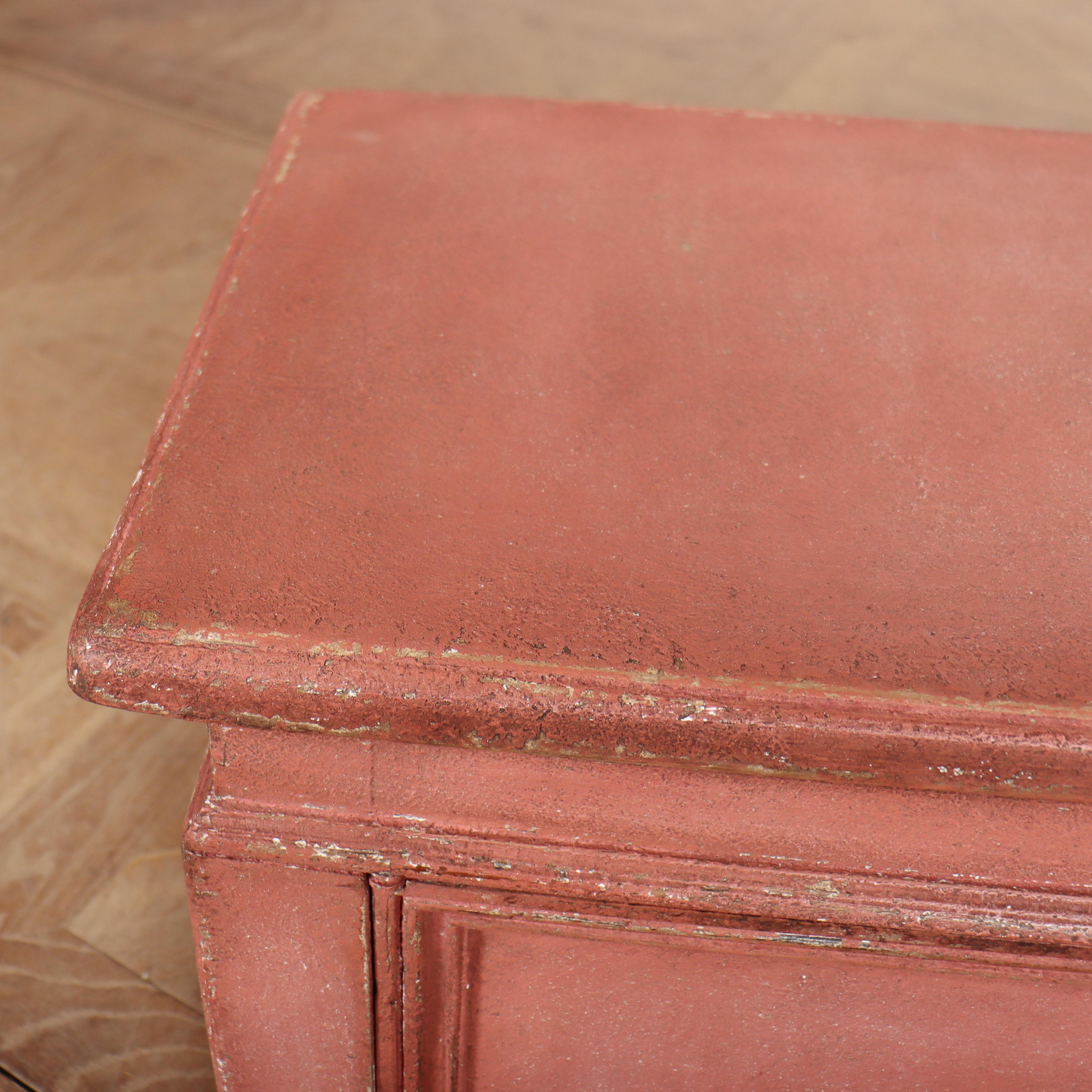 Credenza bassa italiana dipinta in vendita 3