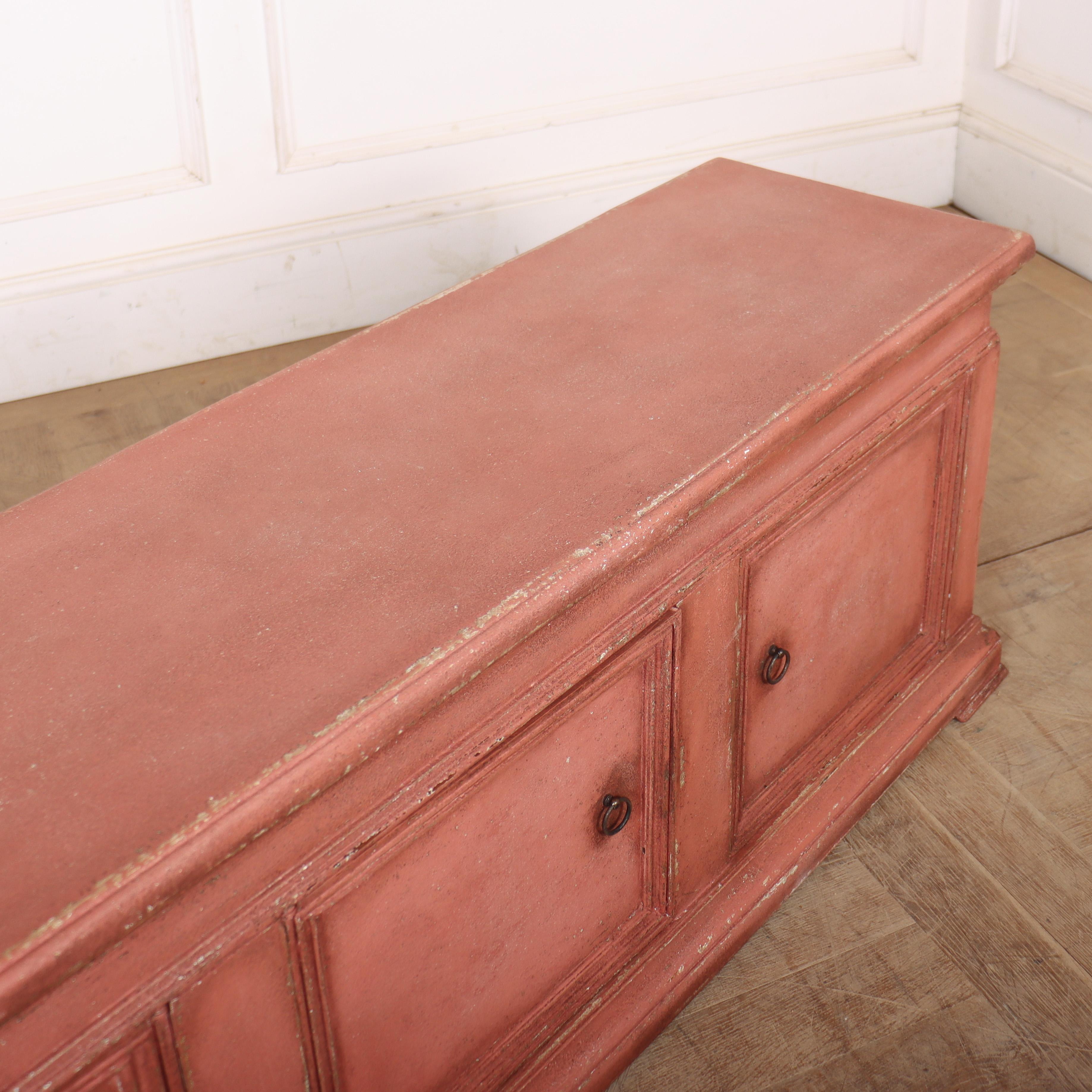 Credenza bassa italiana dipinta in vendita 4