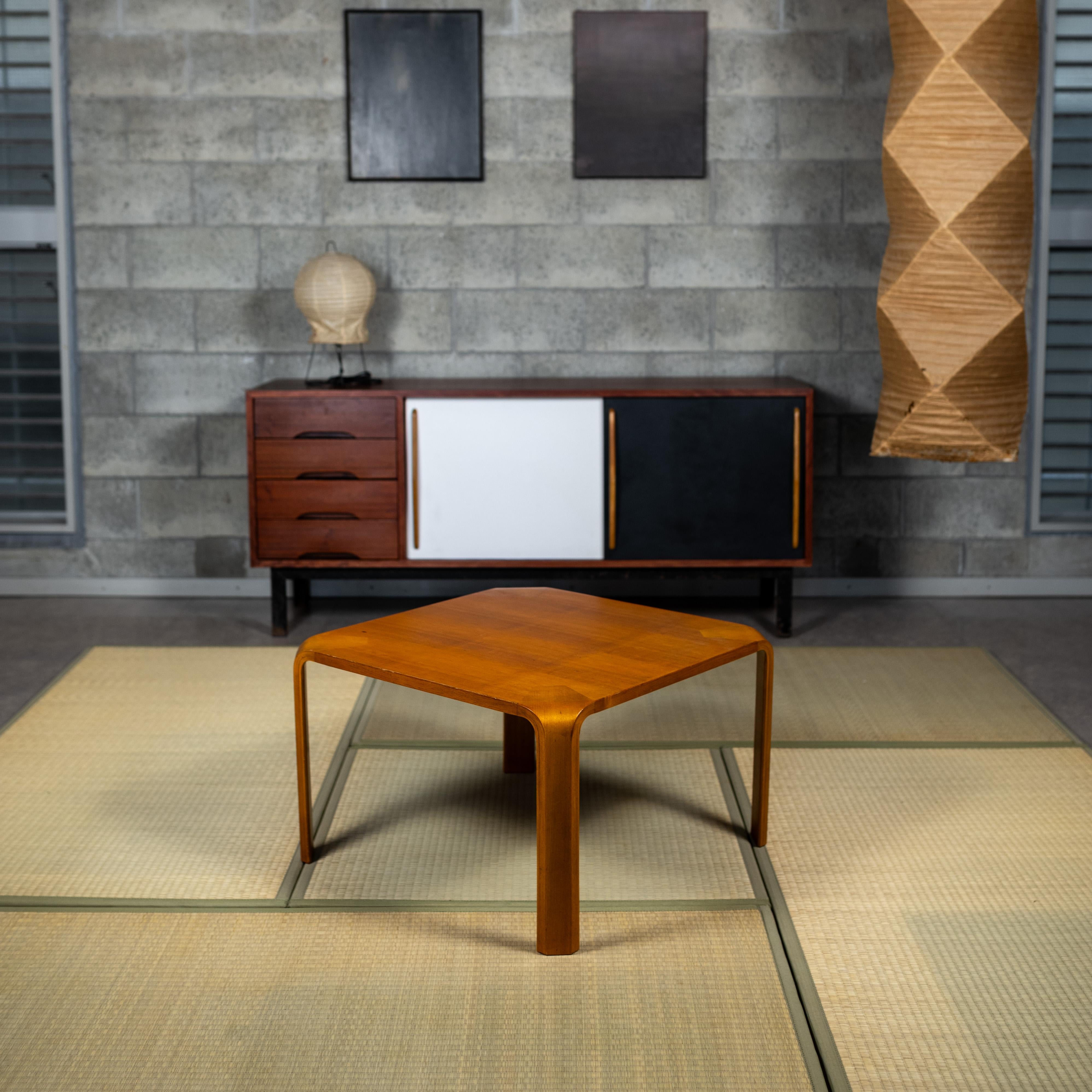 Mesa Baja Japonesa para Tendo Mokko, Japón Japonés en venta