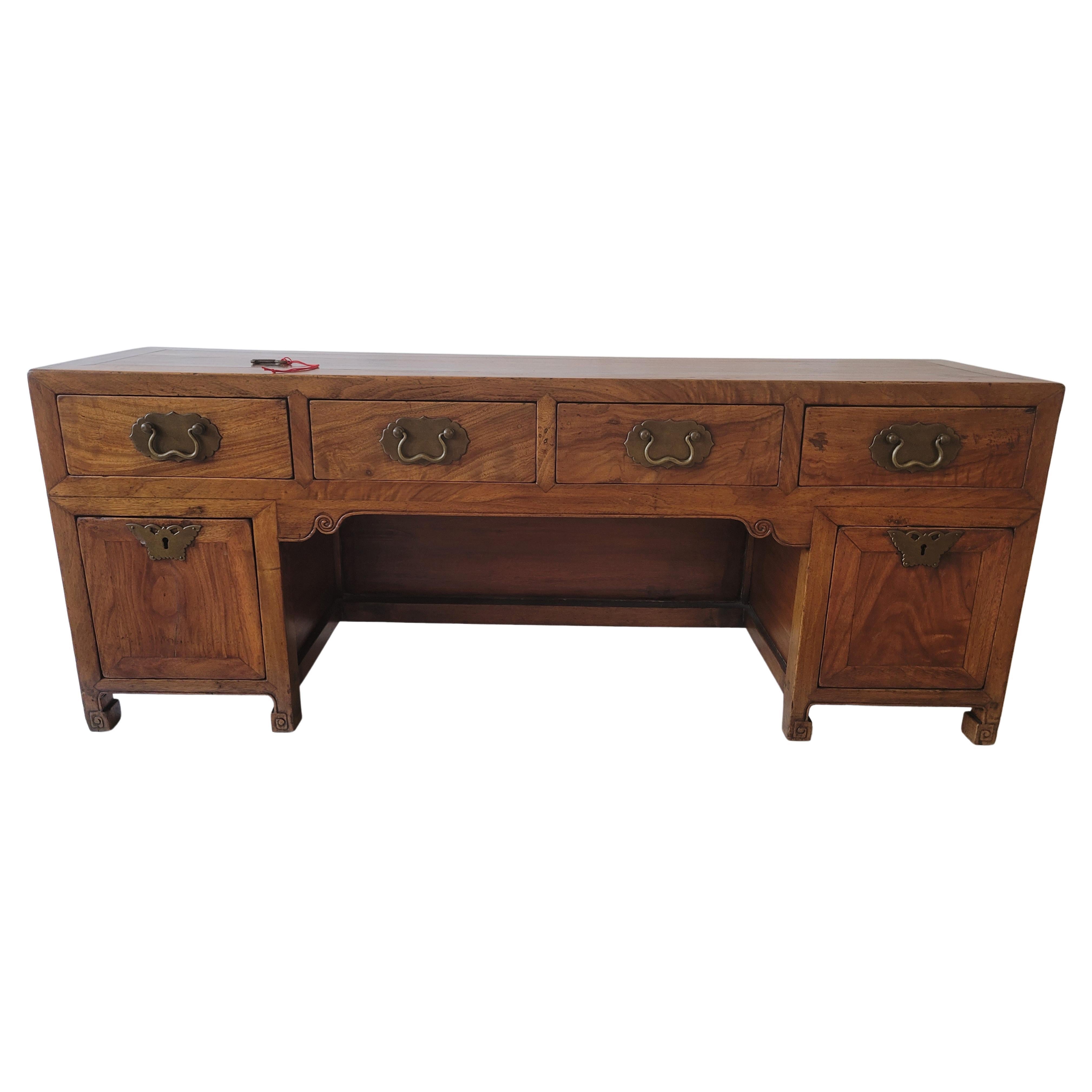 Low Kang Cabinet - 19th Century For Sale