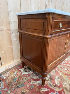 Low Louis XVI style sideboard – Solid mahogany & Carrara marble – Restored