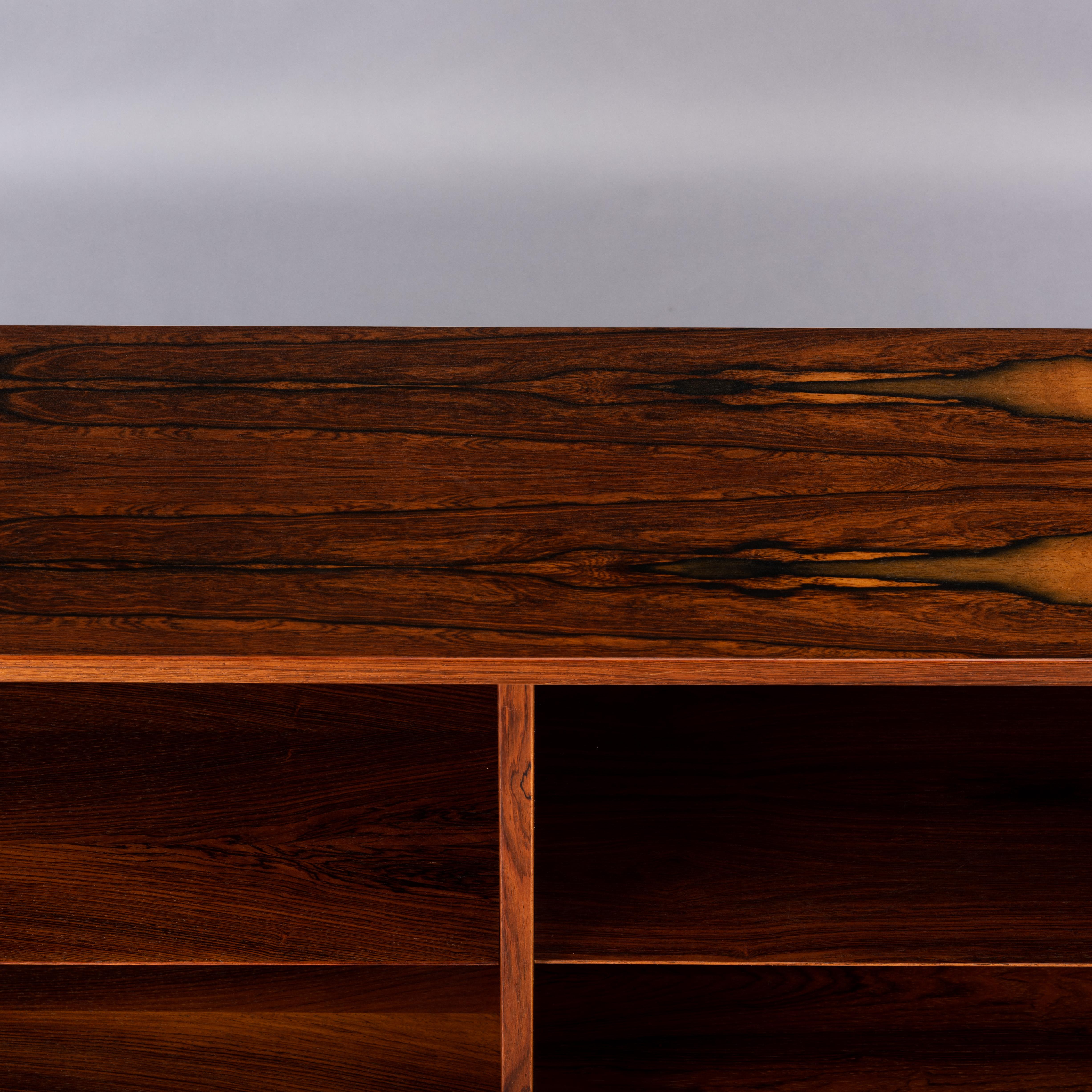 Mid-20th Century Low Mahogany Bookcase by Carlo Jensen for Hundevad & Co, 1960s