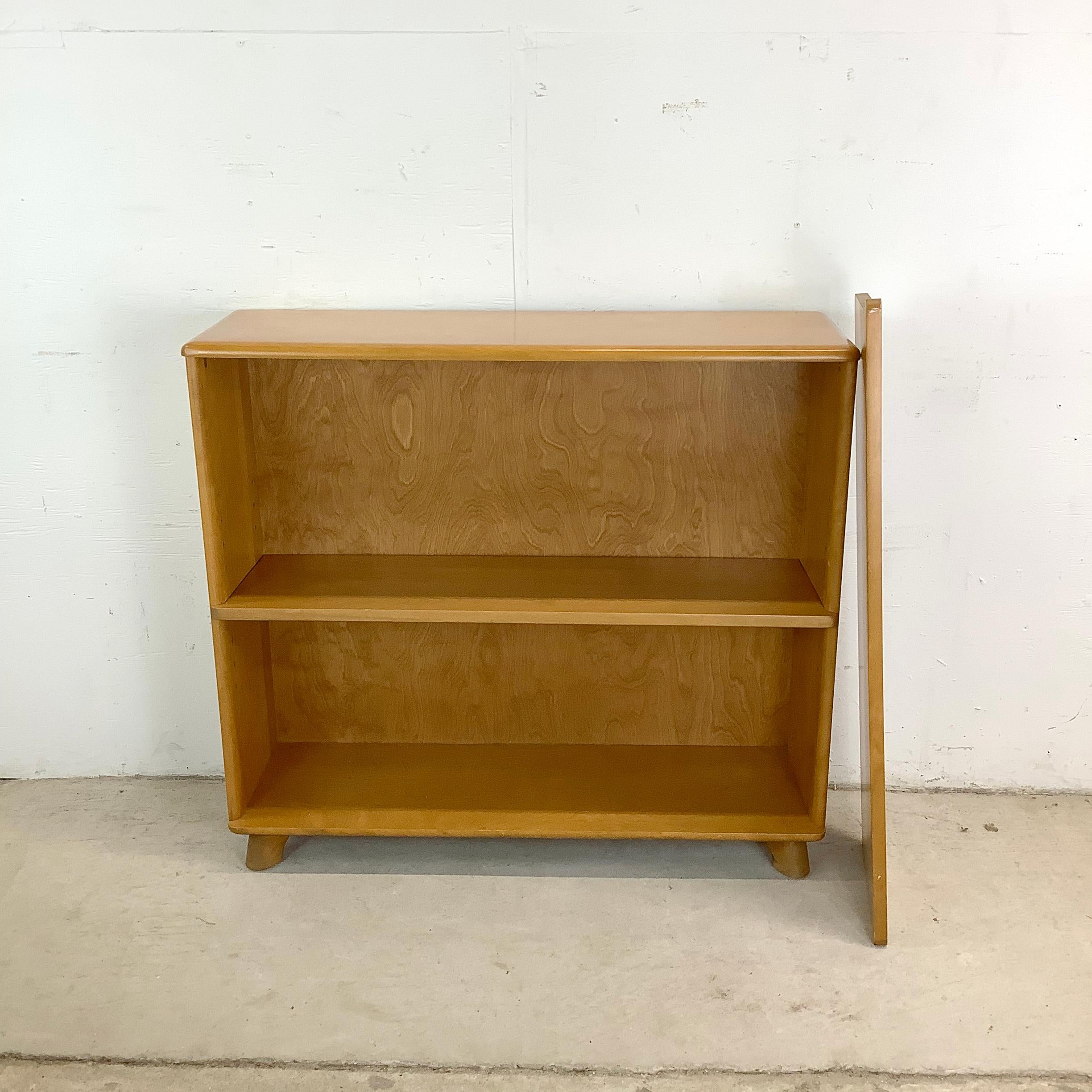 Legno Libreria bassa di metà secolo di Heywood-Wakefield in vendita