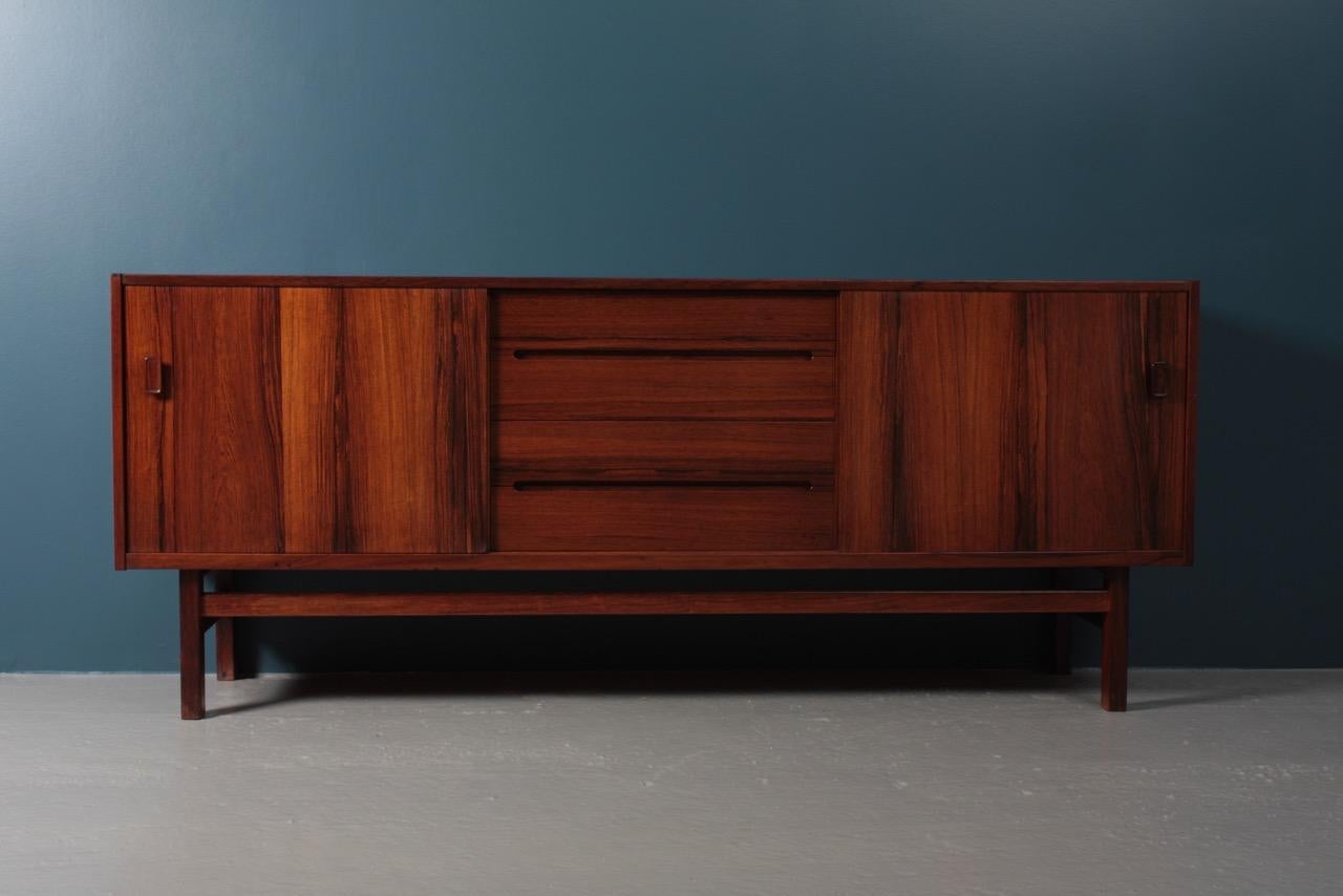 Low Midcentury Sideboard in Rosewood, by Nils Jonsson, Swedish, 1960s In Good Condition In Lejre, DK
