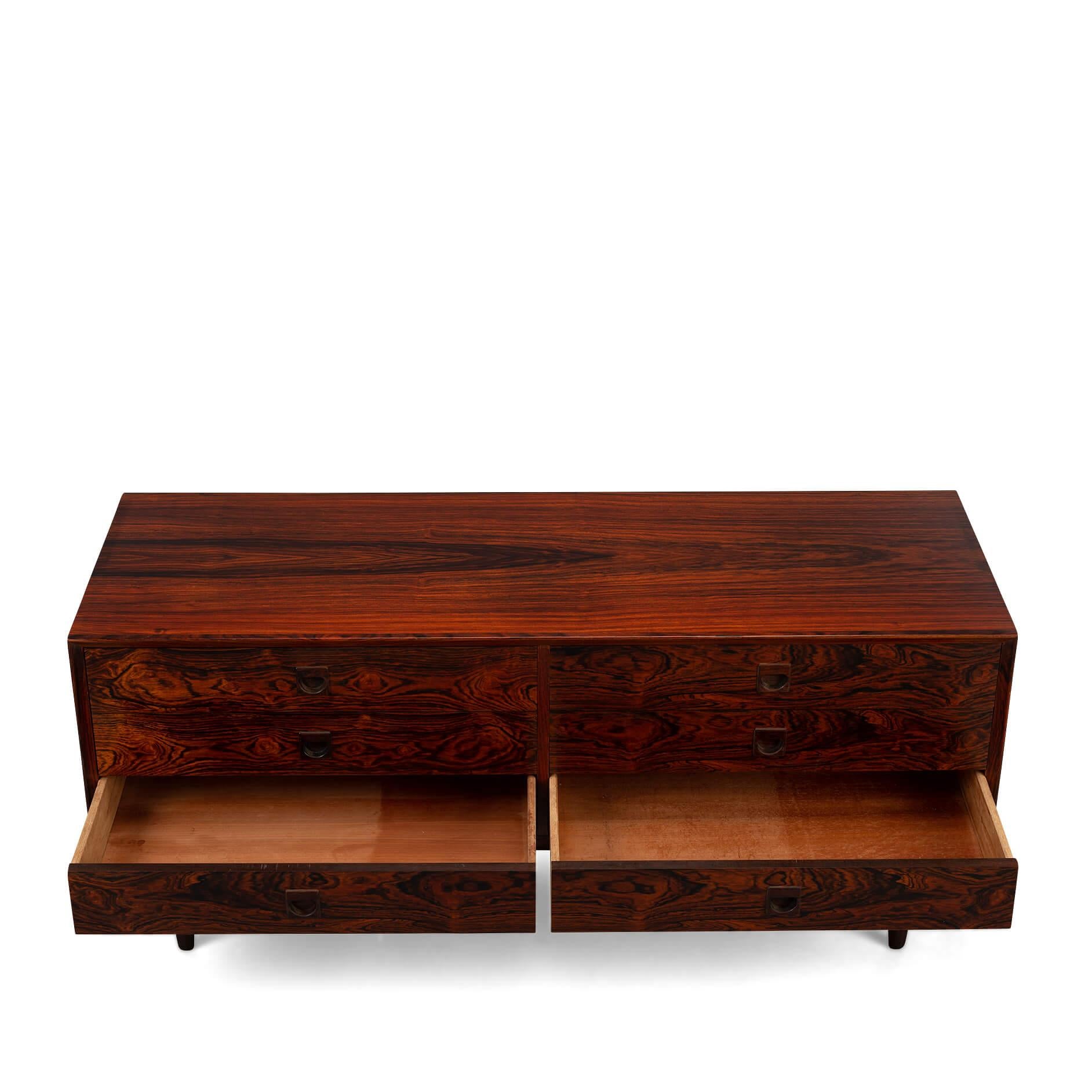 Low Midcentury Rosewood Chest of drawers by Brouer Møbelfabrik, 1960s For Sale 5