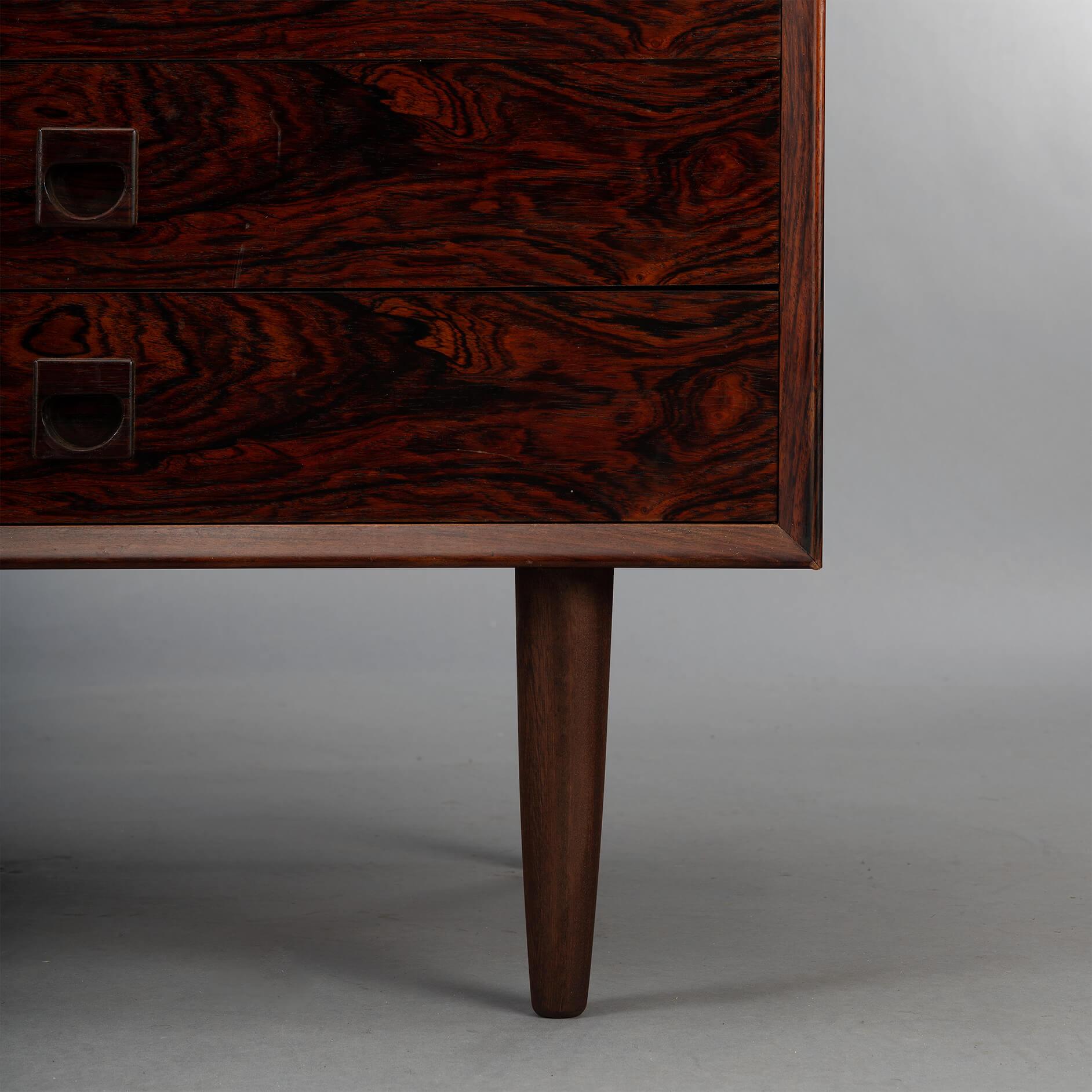 Low Midcentury Rosewood Chest of drawers by Brouer Møbelfabrik, 1960s For Sale 8
