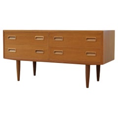 Low Oak 4-Drawer Storage by Poul Hundevad