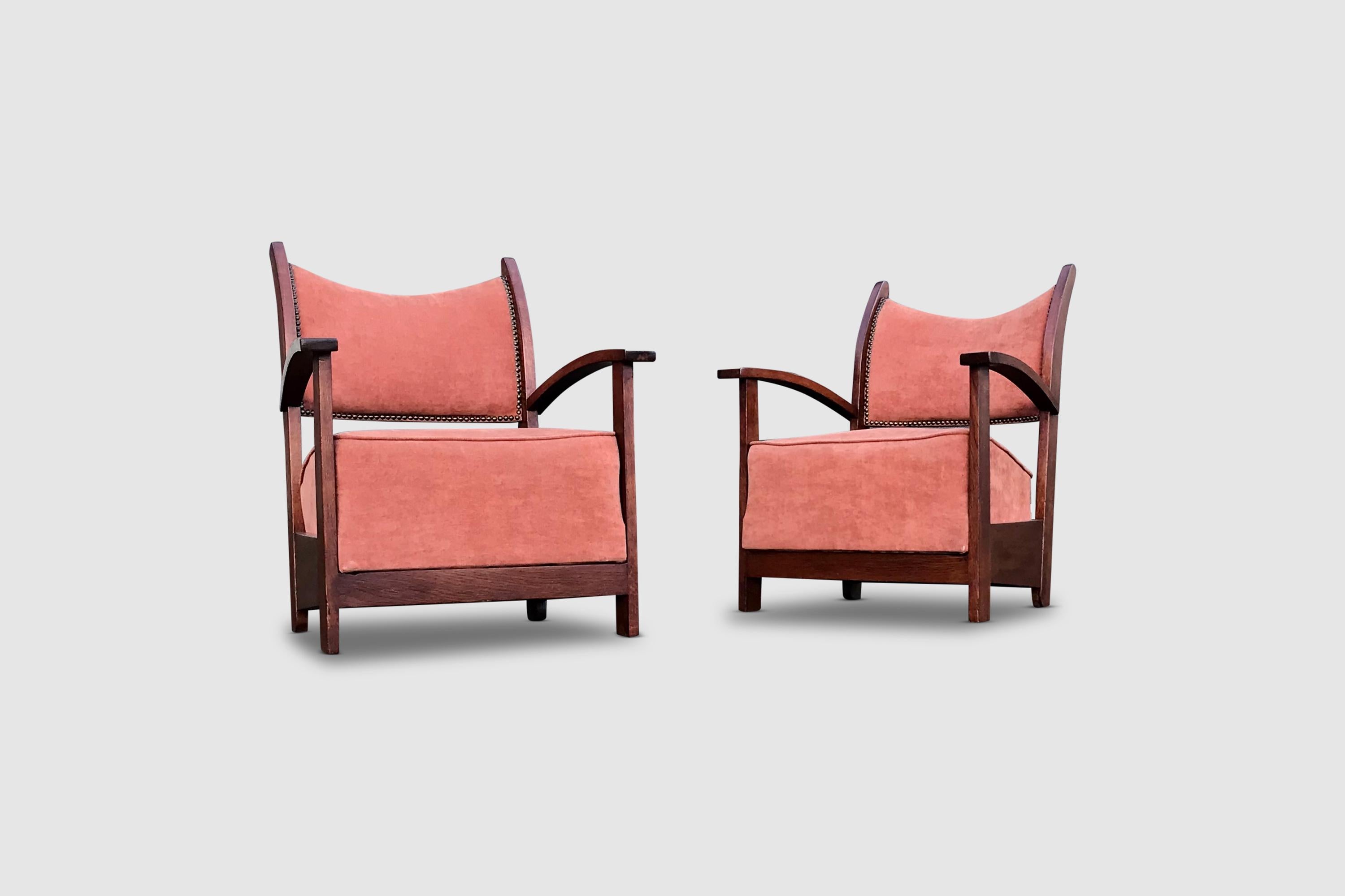 Low Oak and Tweed Armchairs Amsterdamse School 1930s, Set of 2 For Sale 2